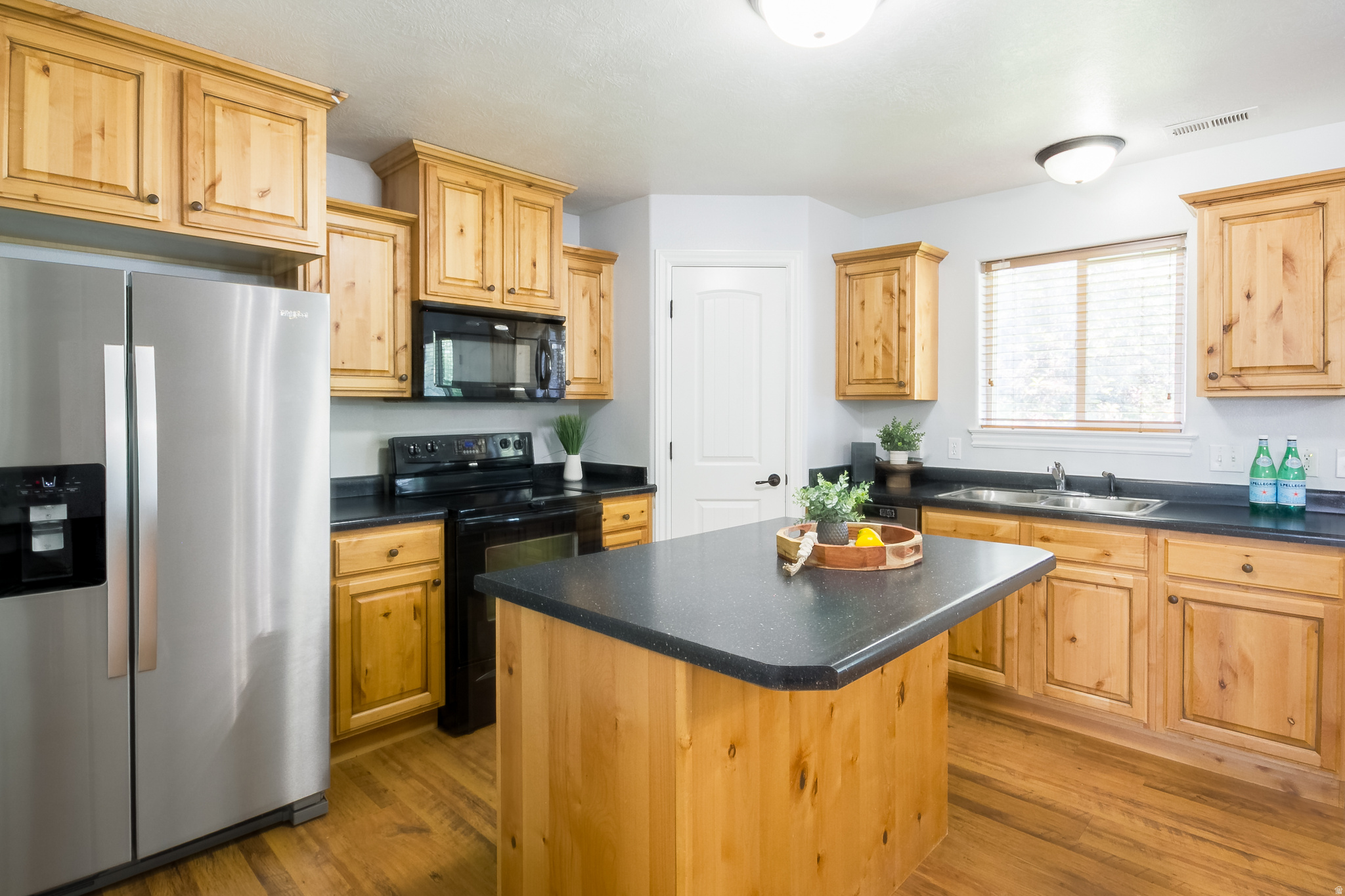 MEADOWS - Residential