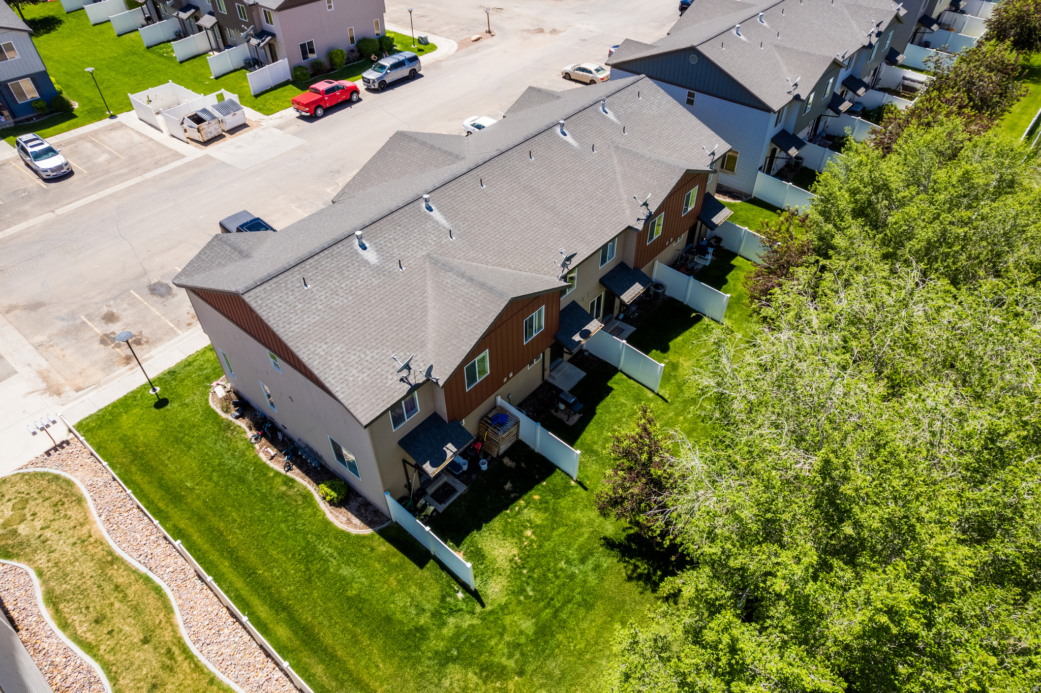 MEADOWS - Residential