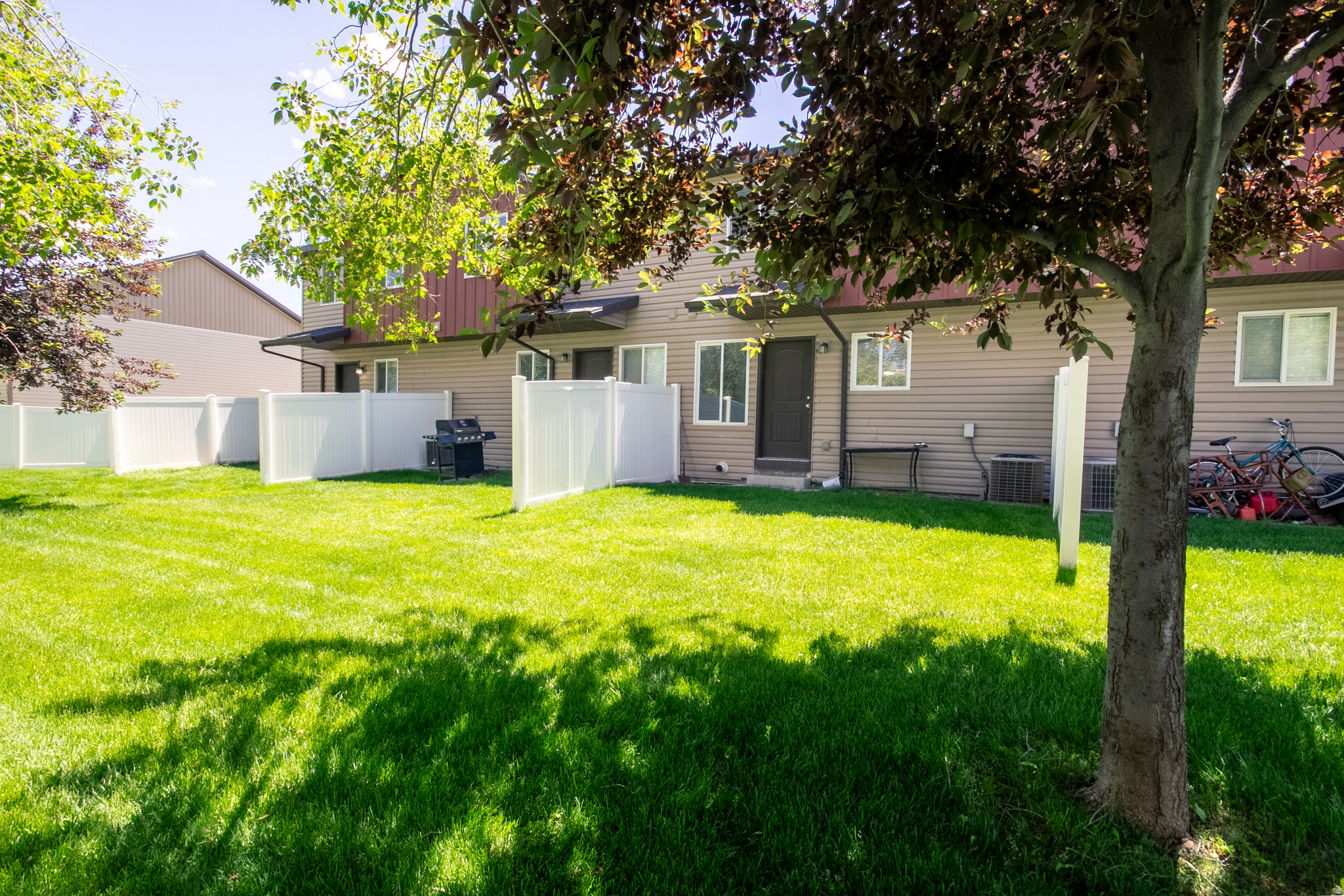 MEADOWS - Residential