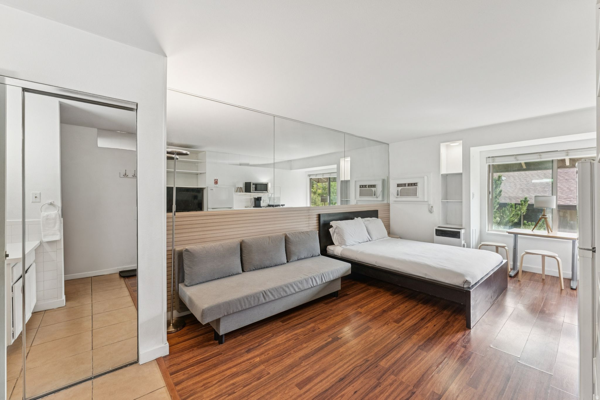 PROSPECTOR SQUARE CONDO - Residential