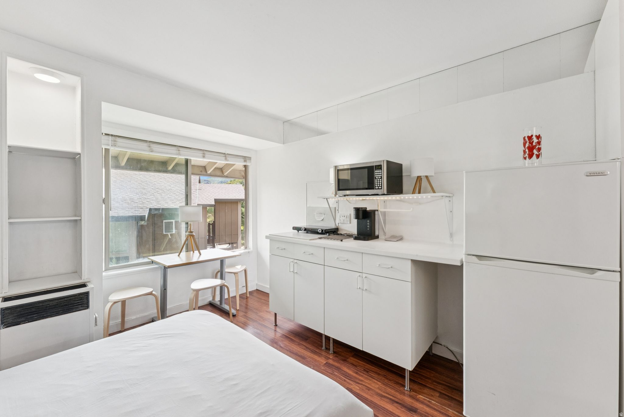 PROSPECTOR SQUARE CONDO - Residential