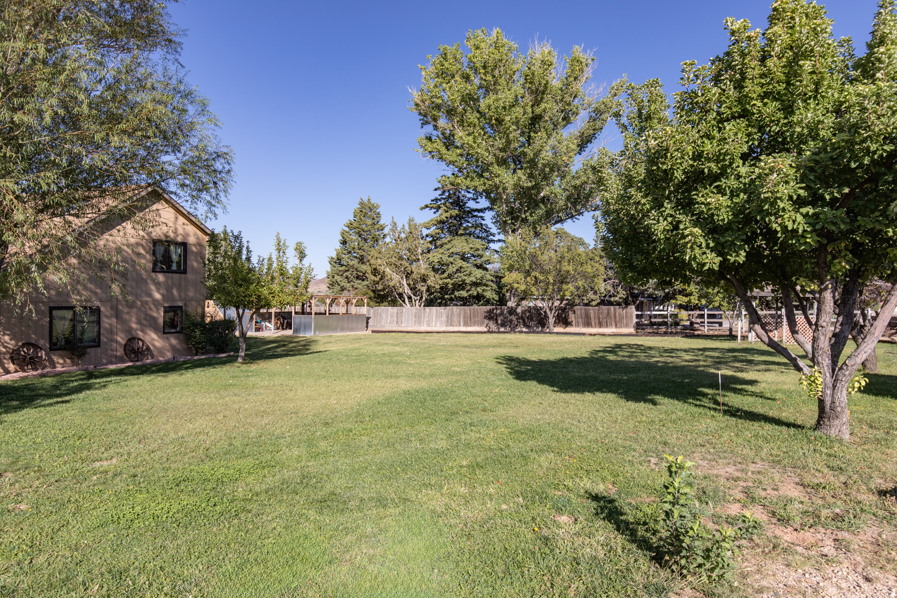 DAMMERON VALLEY FARMS 2-A - Residential