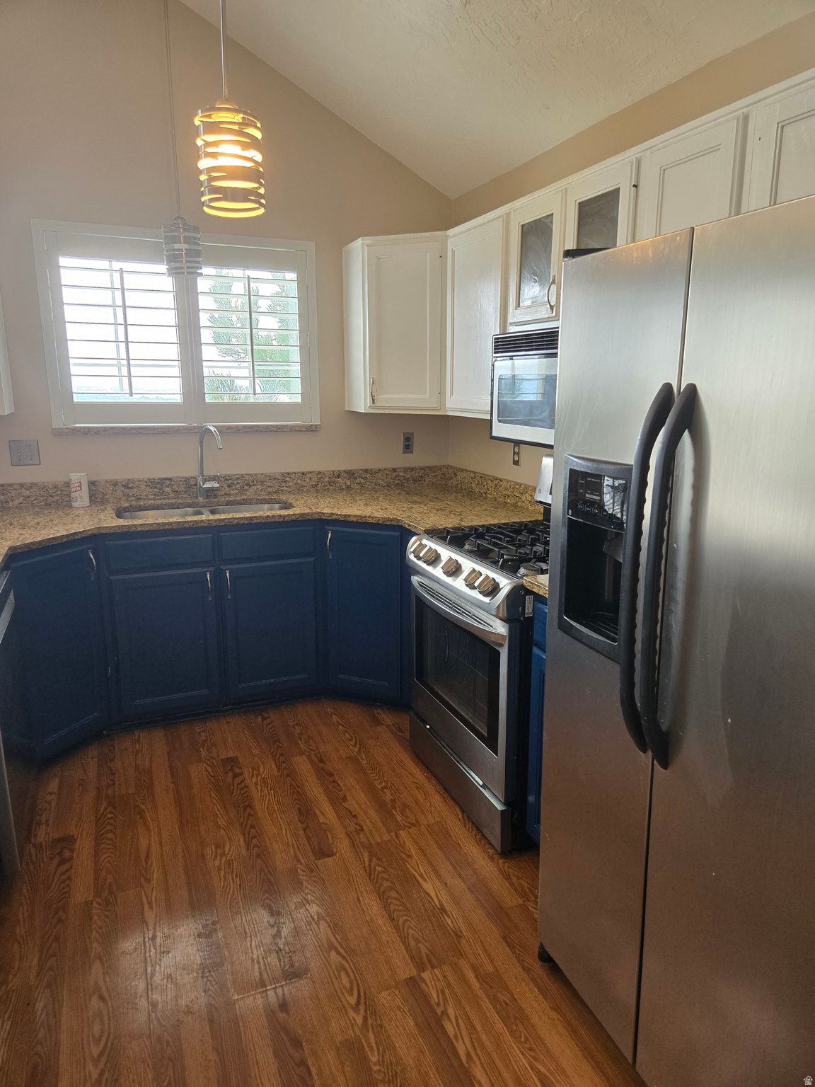 LAKEVIEW HEIGHTS - Residential
