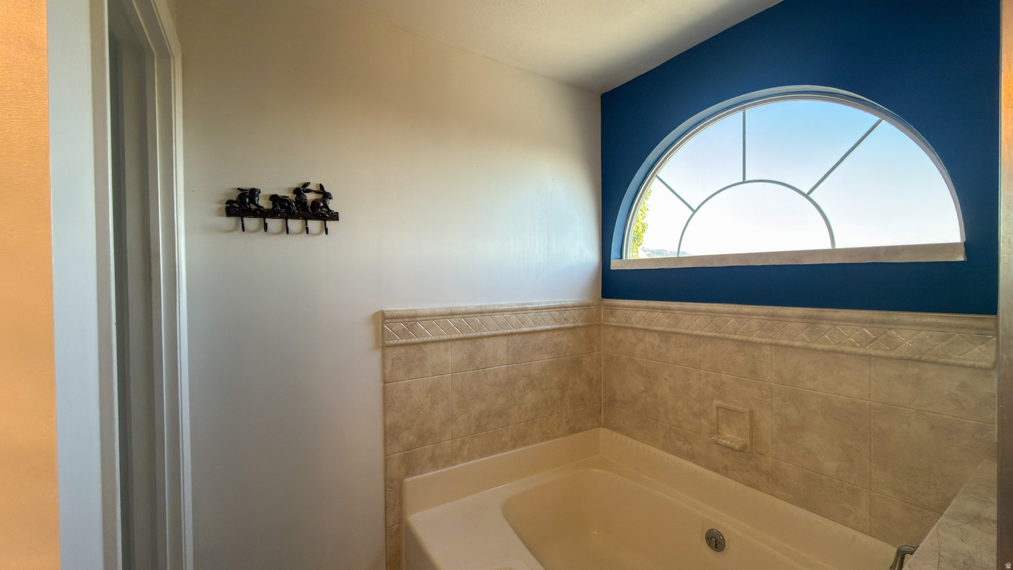 LAKEVIEW HEIGHTS - Residential