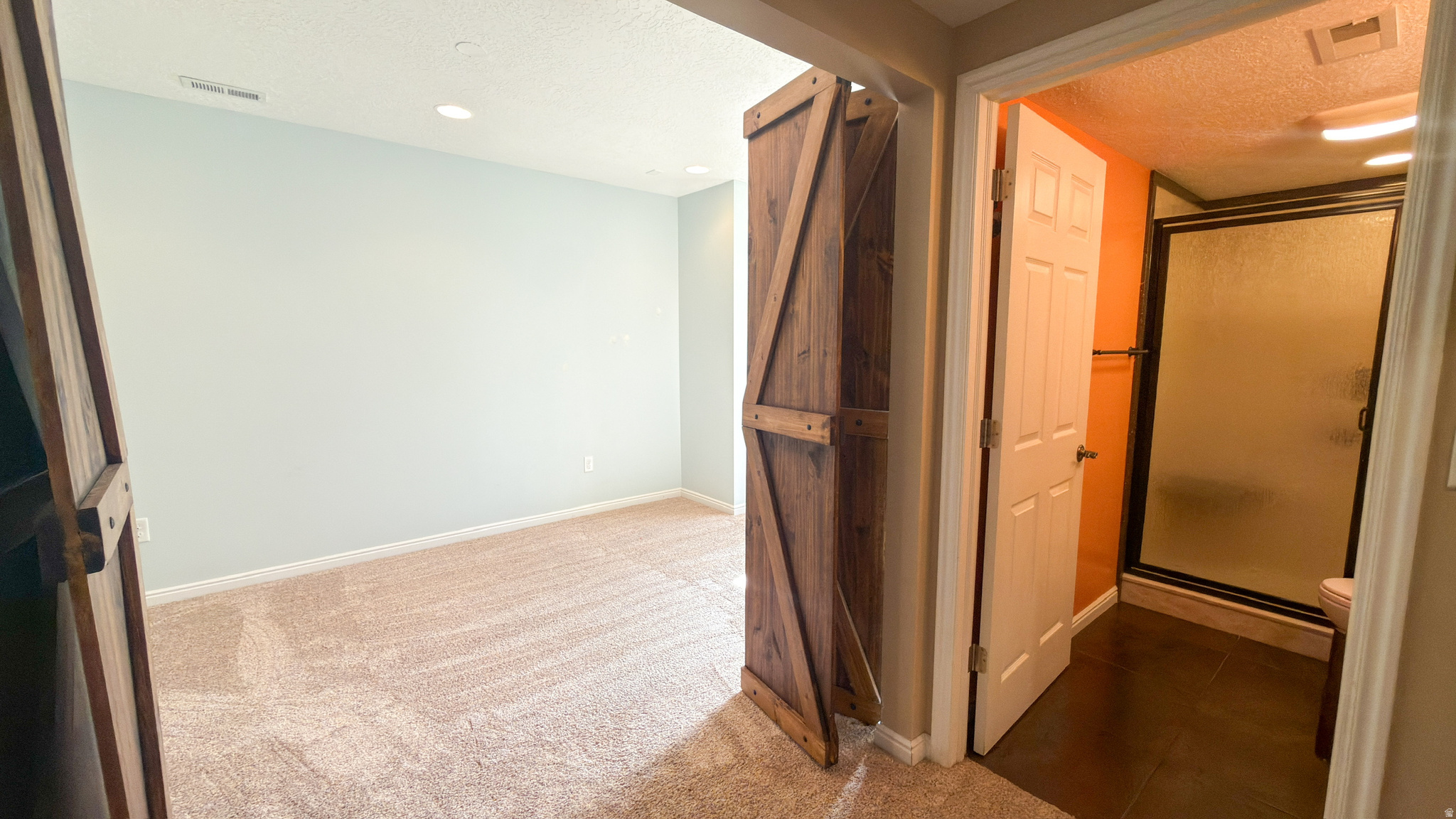 LAKEVIEW HEIGHTS - Residential