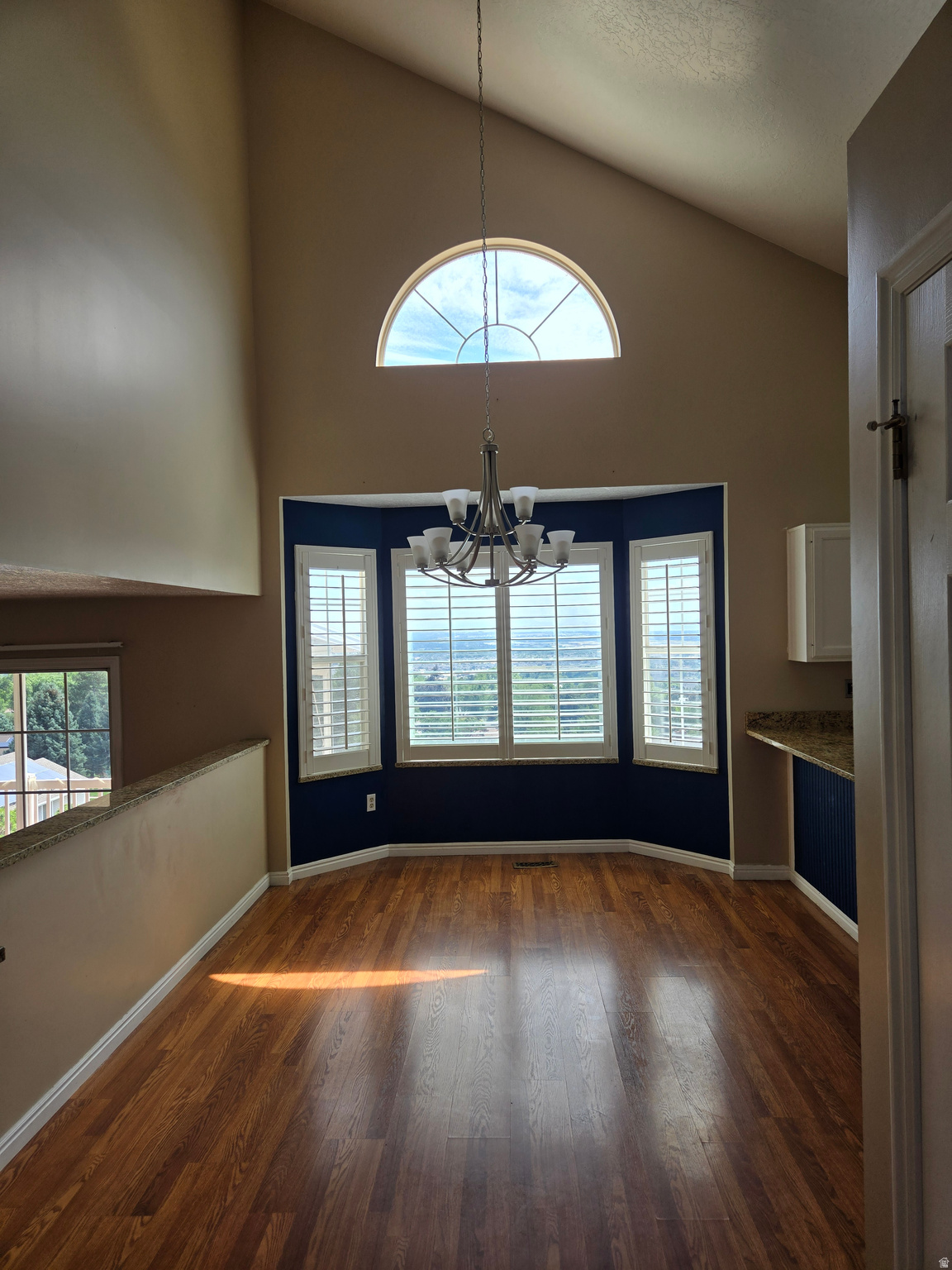 LAKEVIEW HEIGHTS - Residential