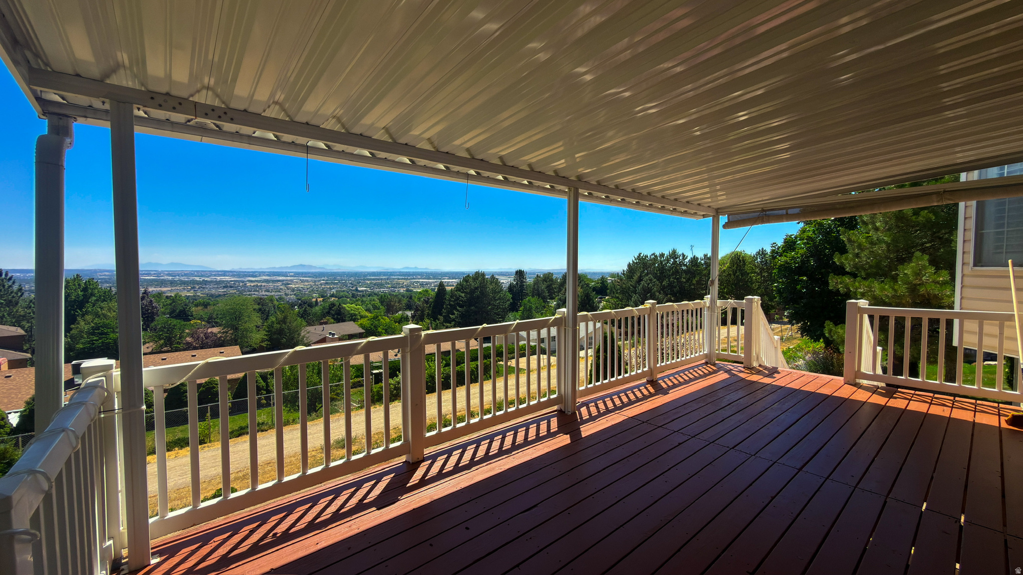 LAKEVIEW HEIGHTS - Residential