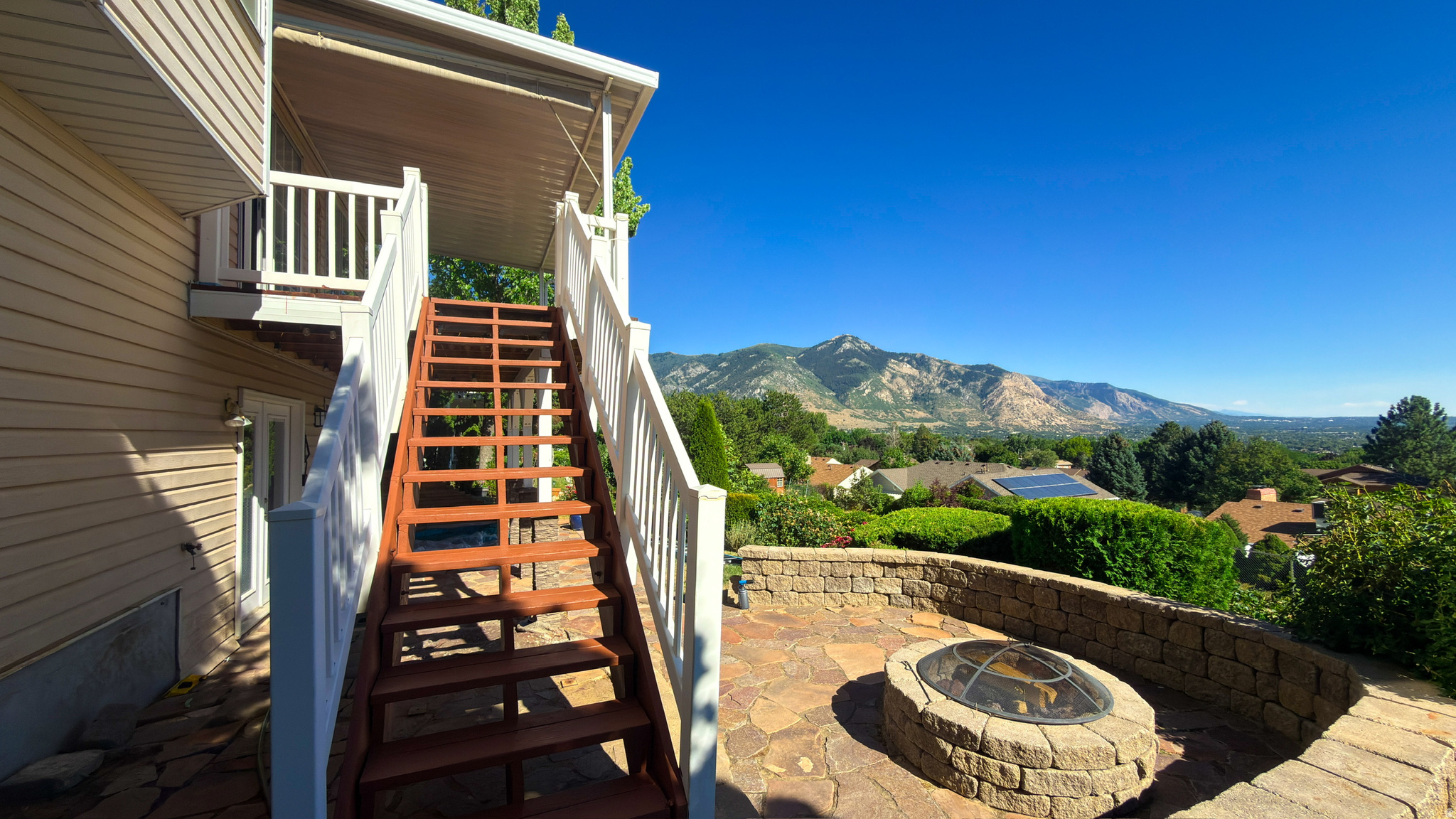 LAKEVIEW HEIGHTS - Residential