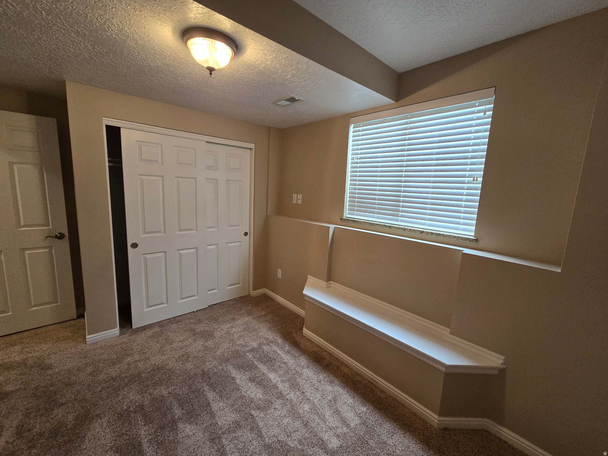 LAKEVIEW HEIGHTS - Residential