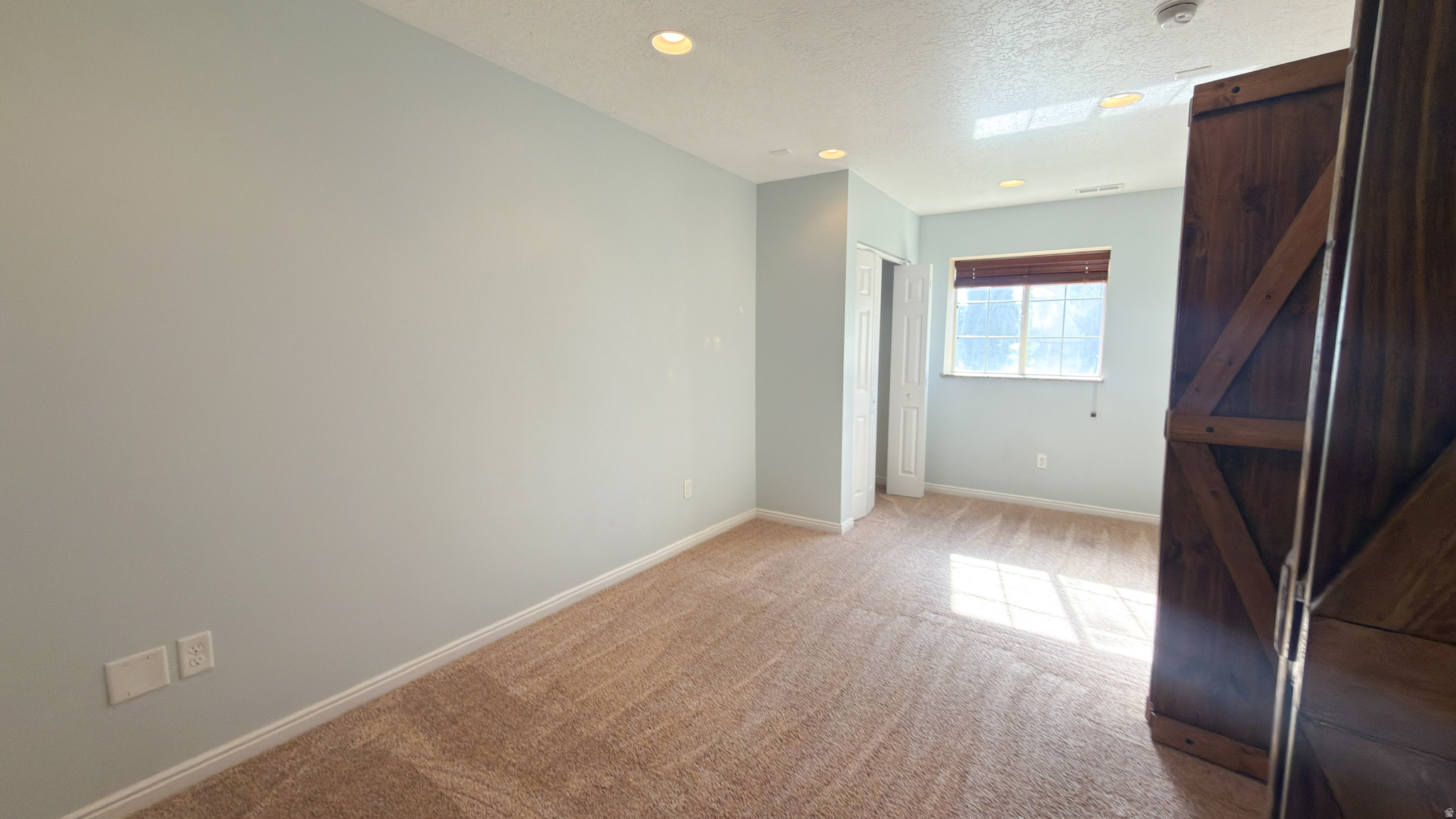 LAKEVIEW HEIGHTS - Residential