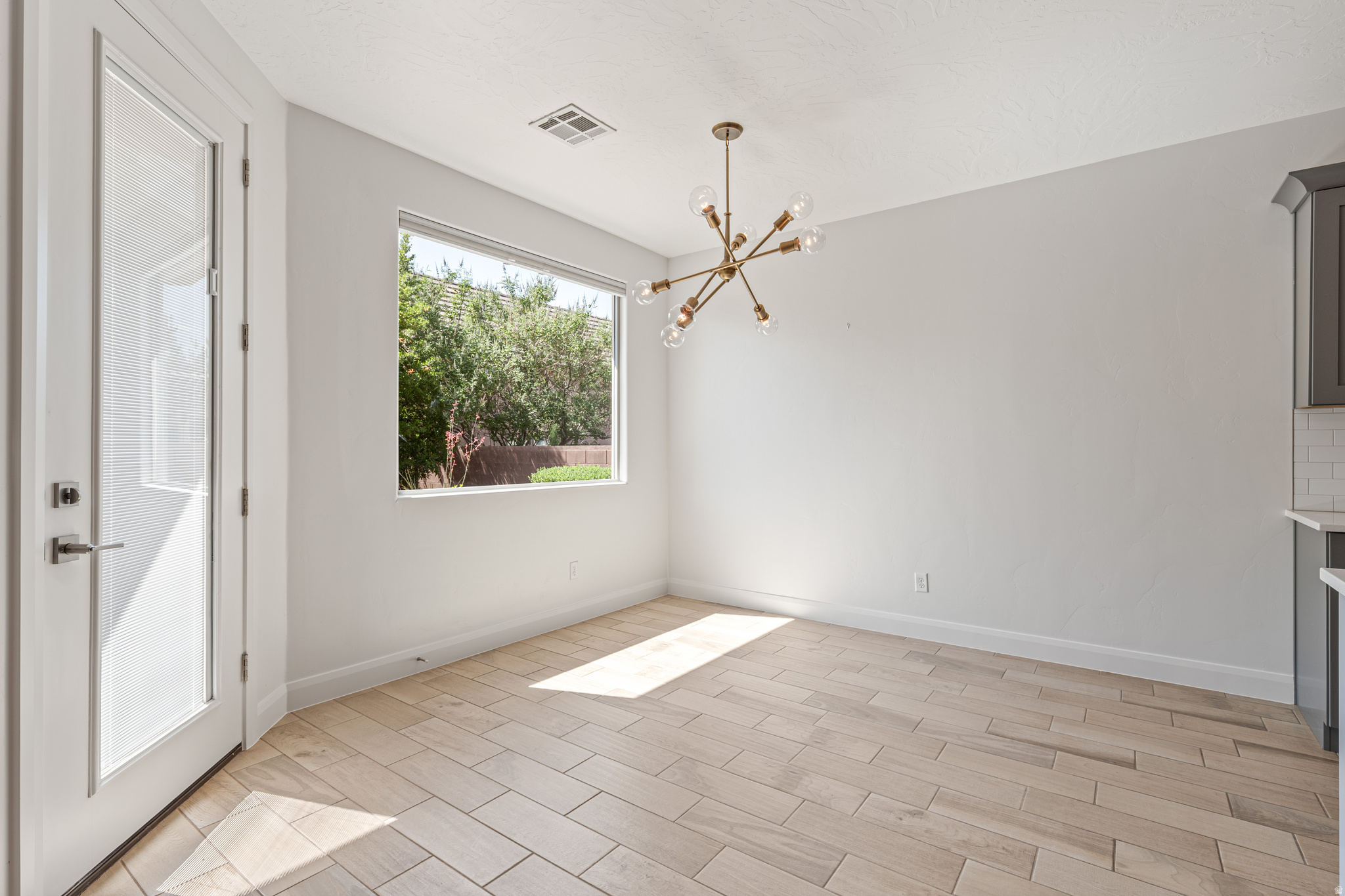 WARNER GATEWAY PH 1 - Residential