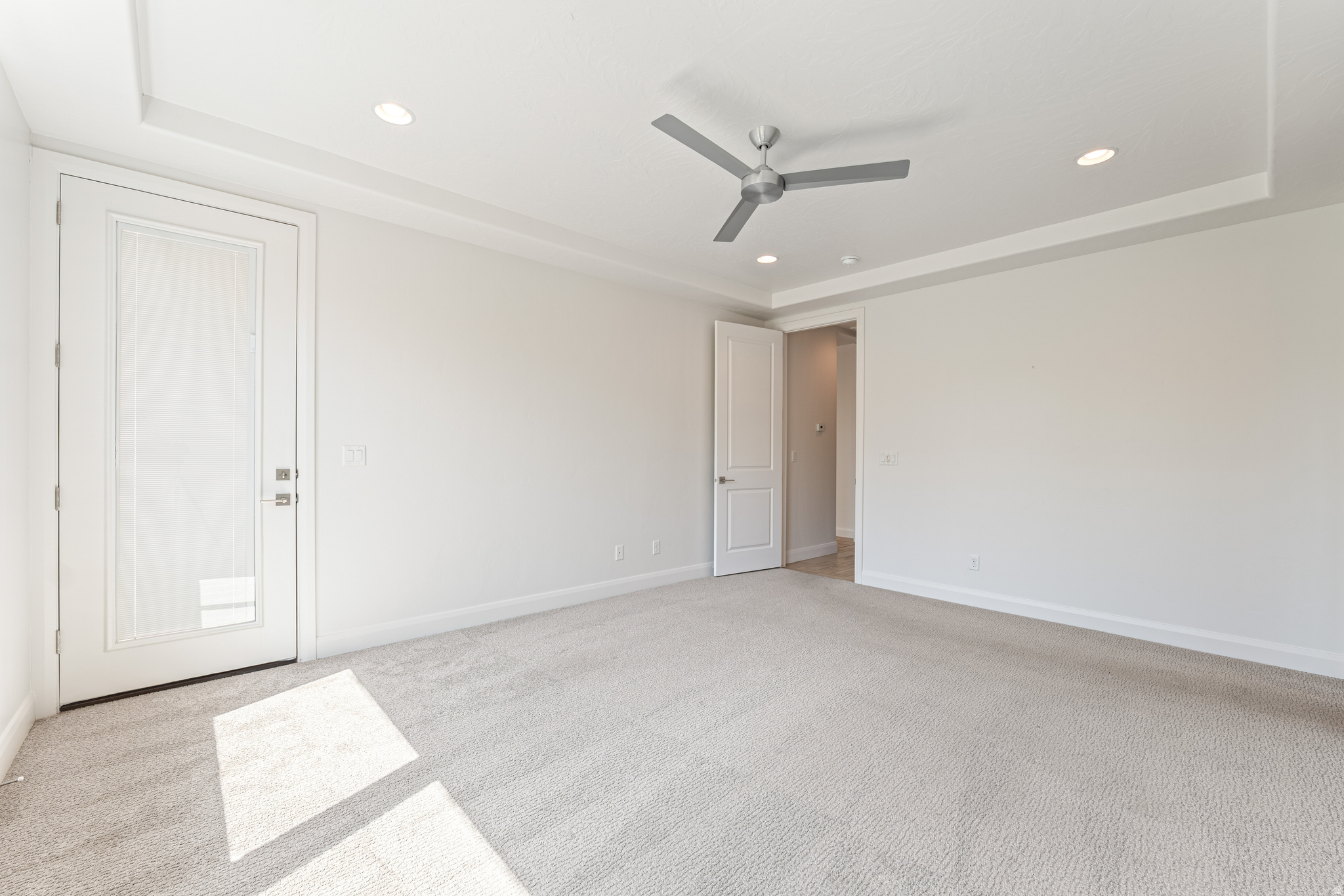 WARNER GATEWAY PH 1 - Residential