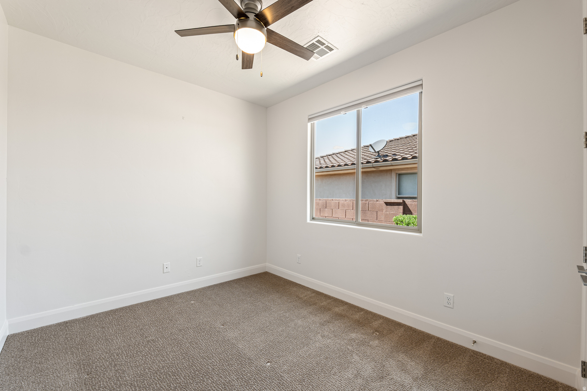 WARNER GATEWAY PH 1 - Residential