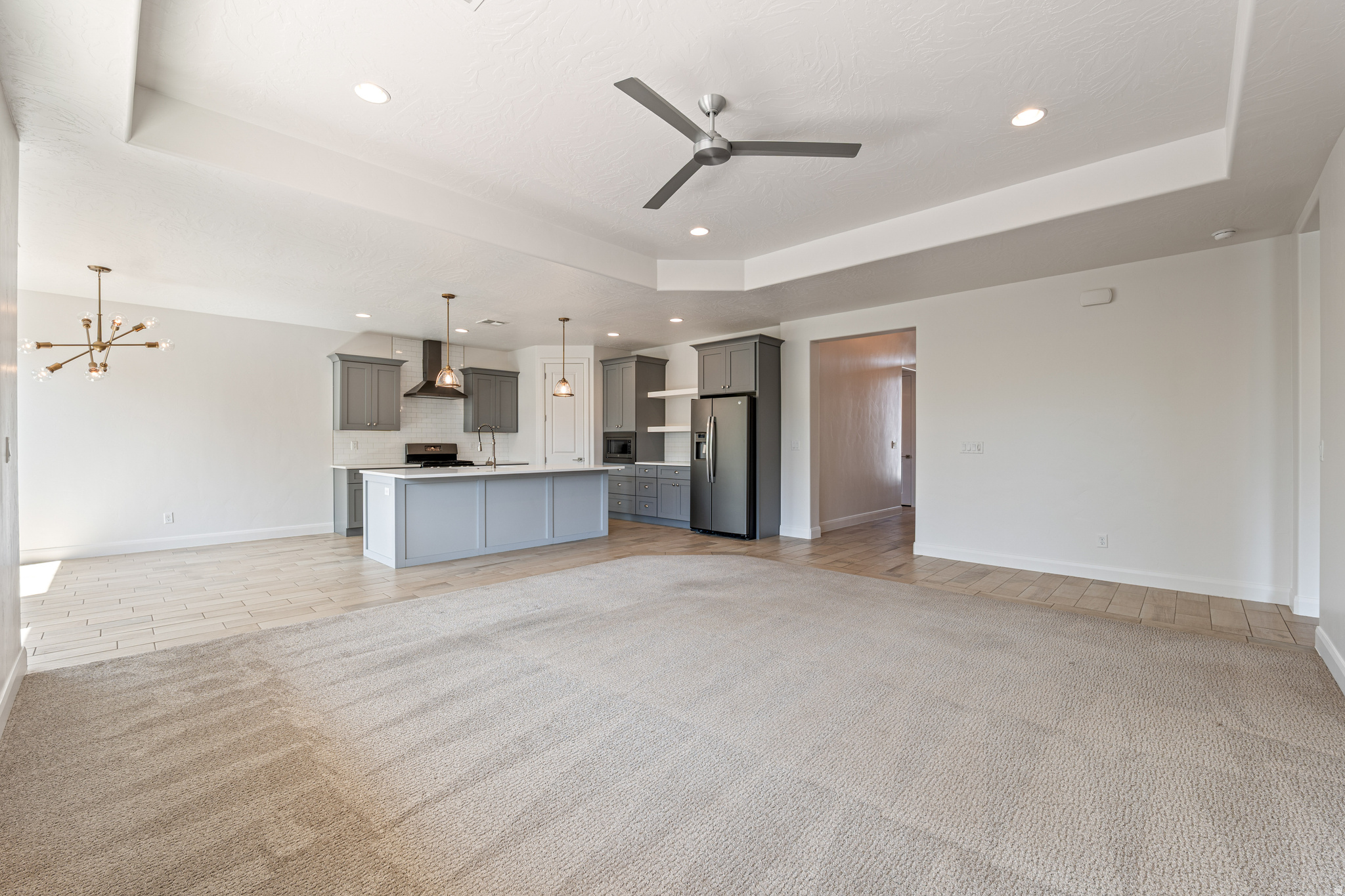 WARNER GATEWAY PH 1 - Residential