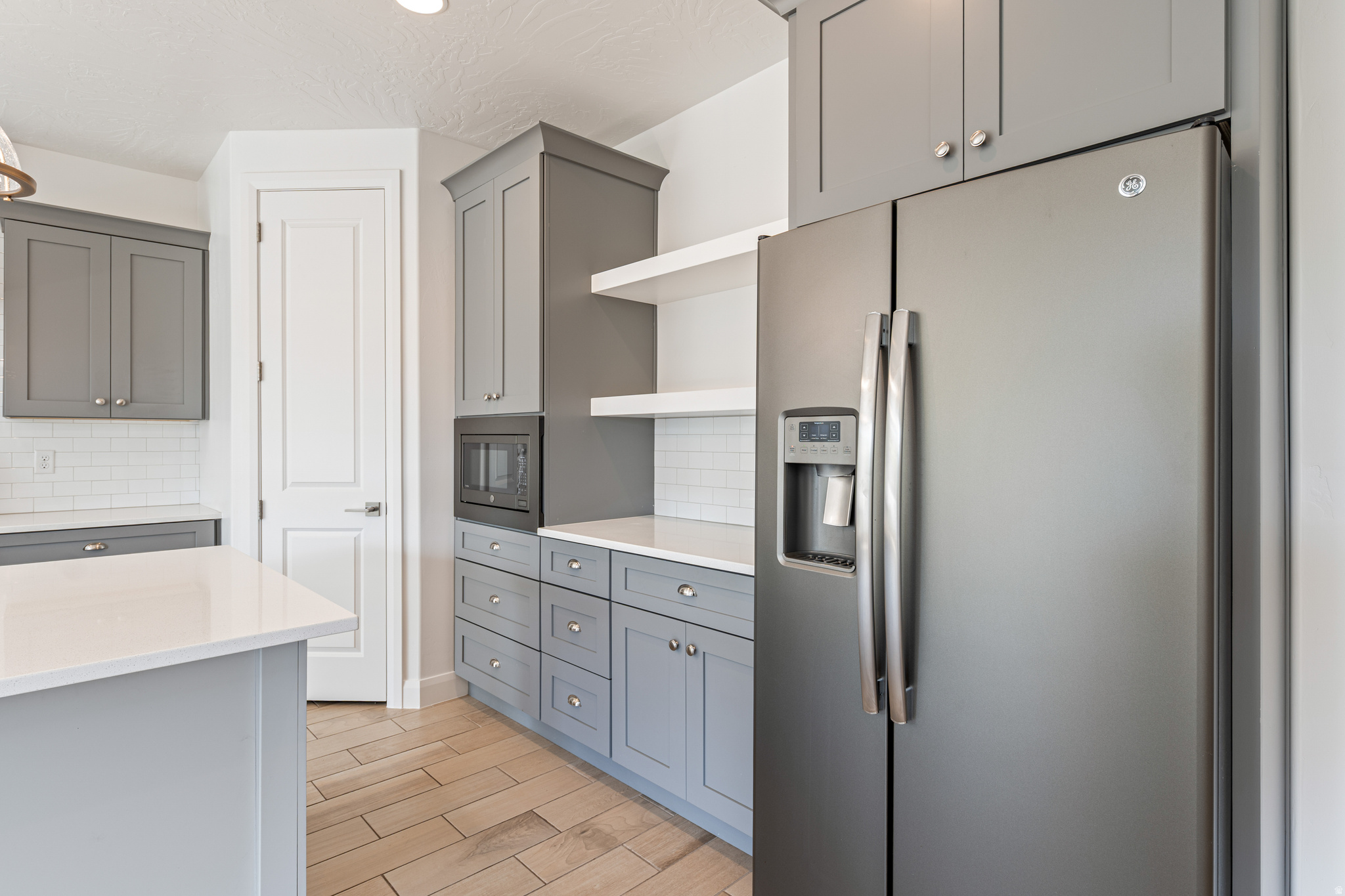 WARNER GATEWAY PH 1 - Residential
