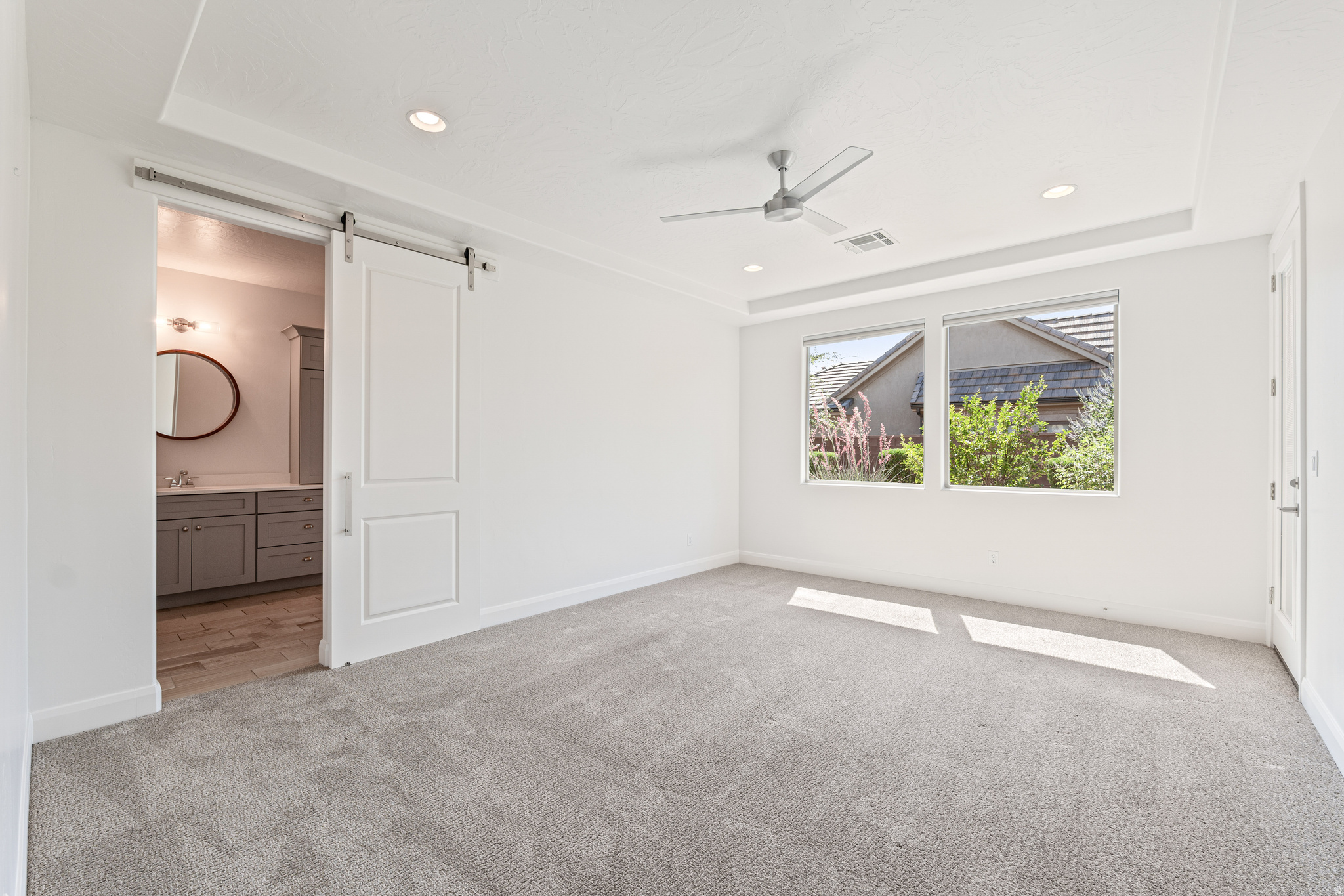 WARNER GATEWAY PH 1 - Residential