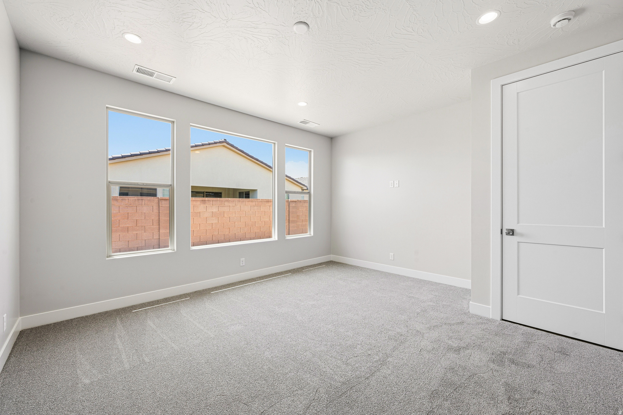 SOLIS AT CORAL CANYON - Residential