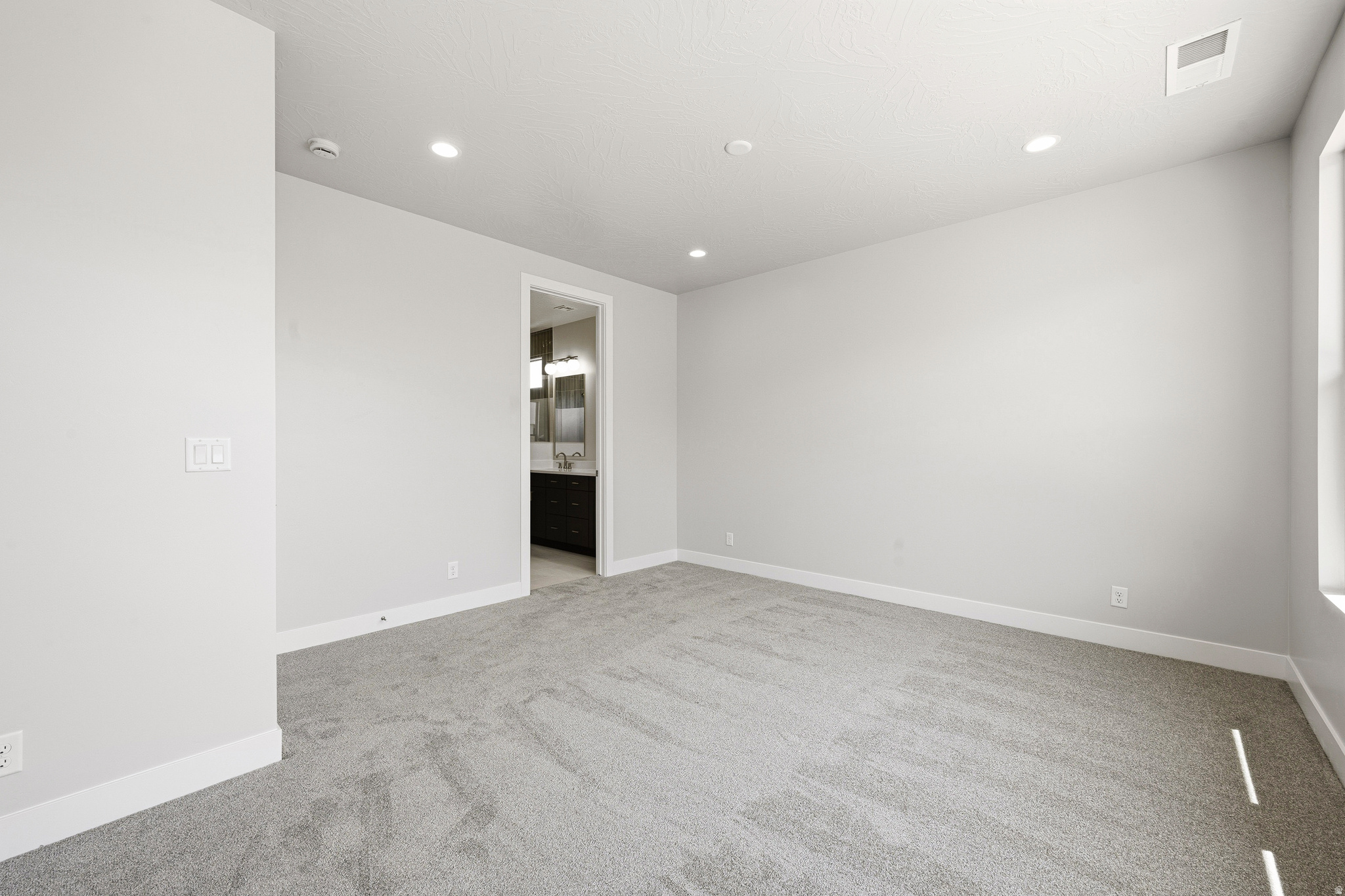 SOLIS AT CORAL CANYON - Residential