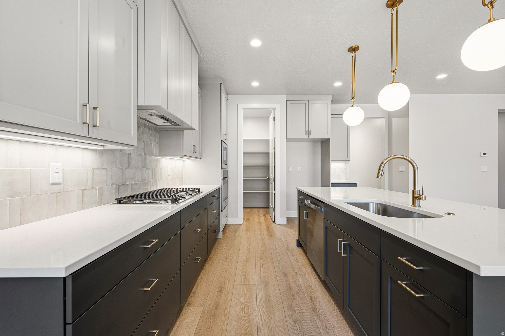 SOLIS AT CORAL CANYON - Residential