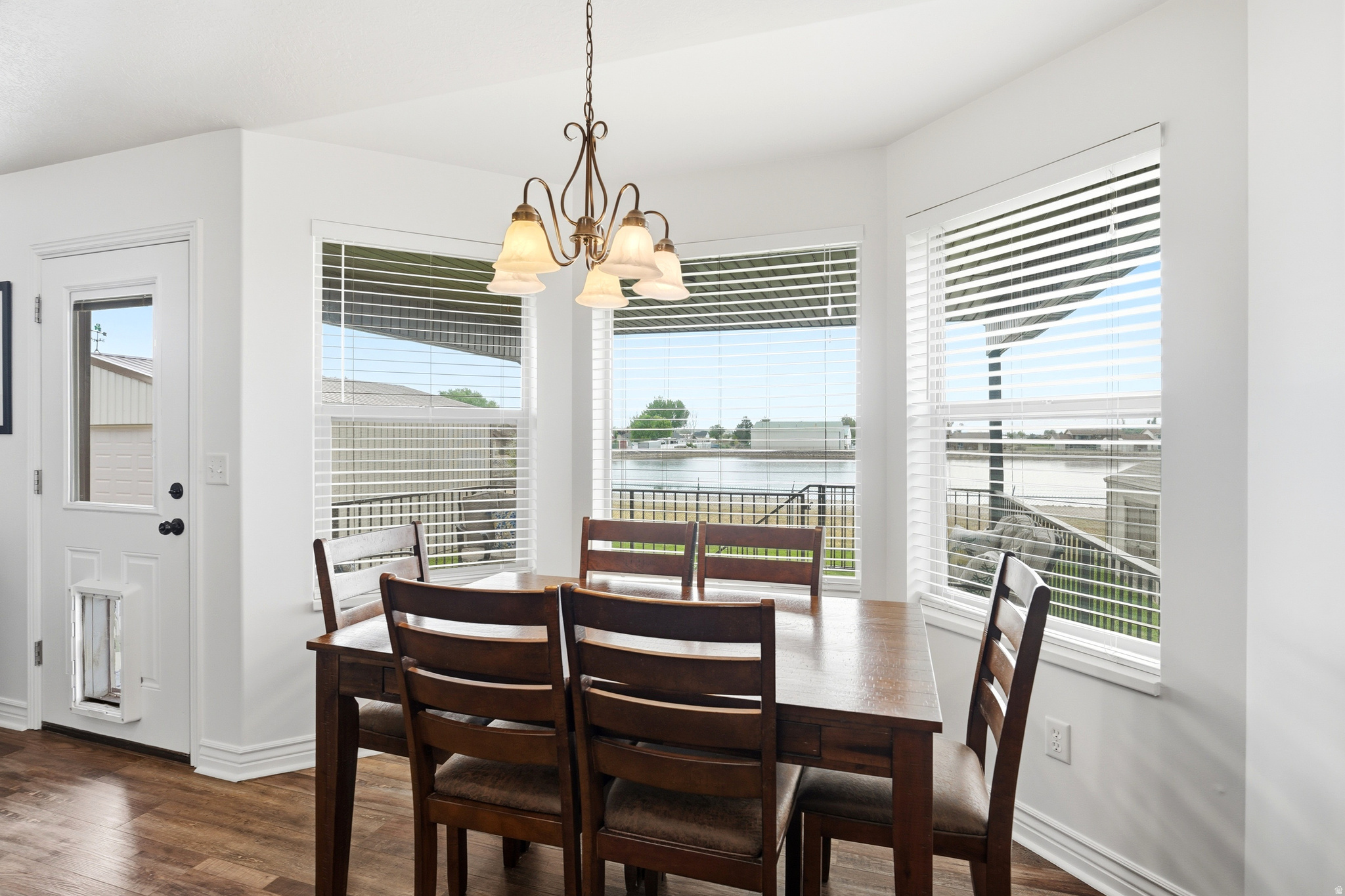 JENNYS PARK - Residential