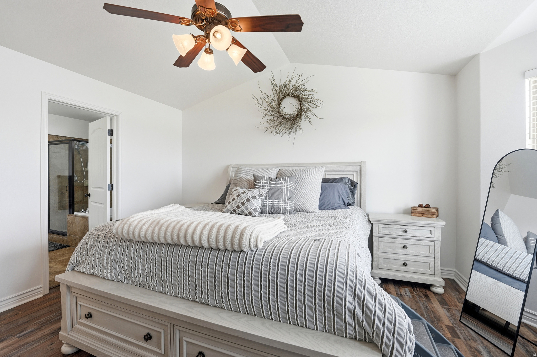 JENNYS PARK - Residential