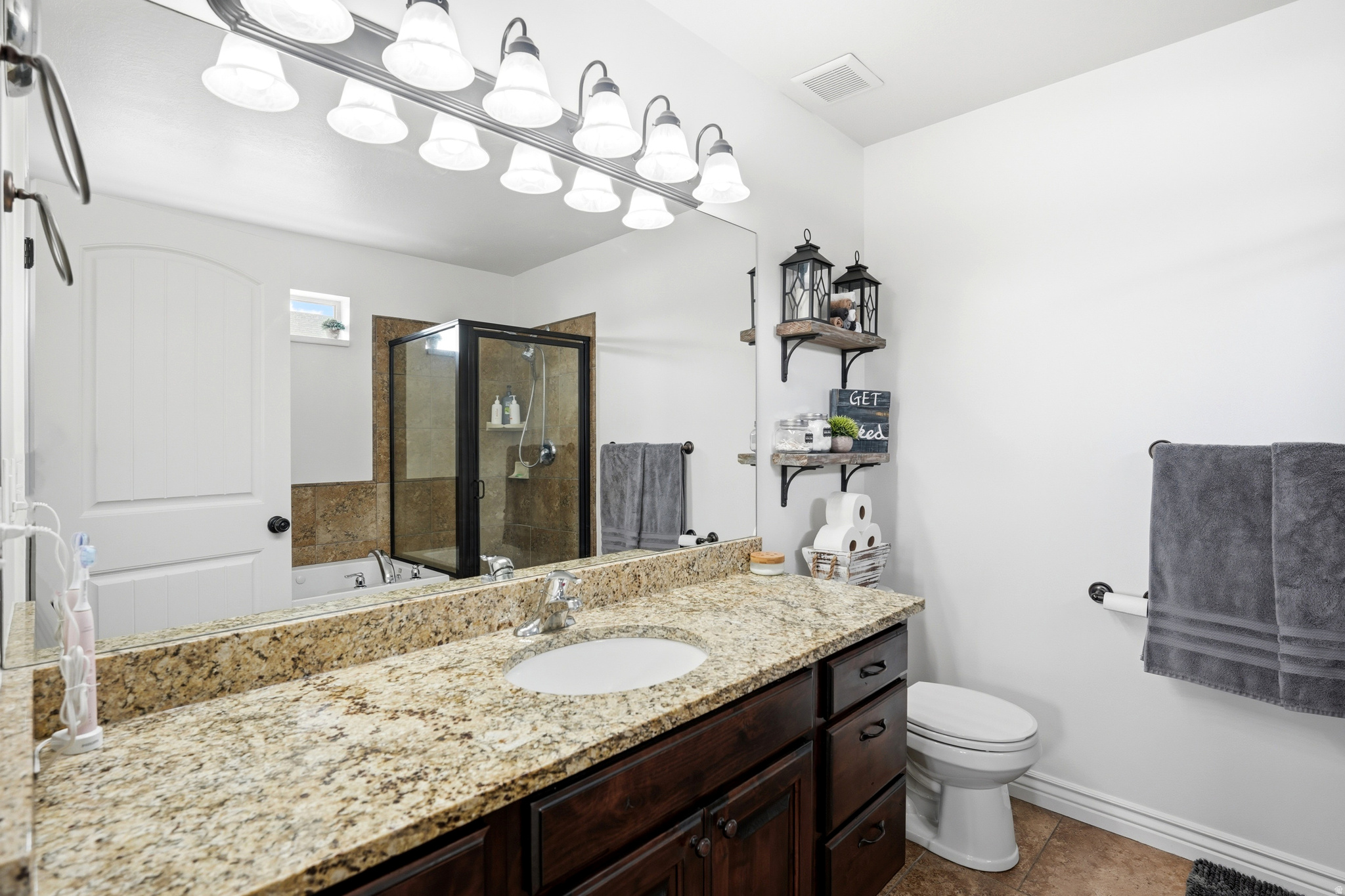 JENNYS PARK - Residential