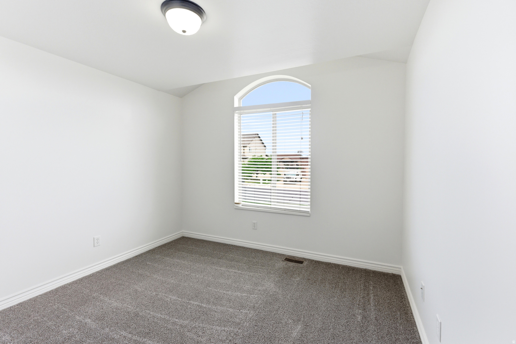 JENNYS PARK - Residential
