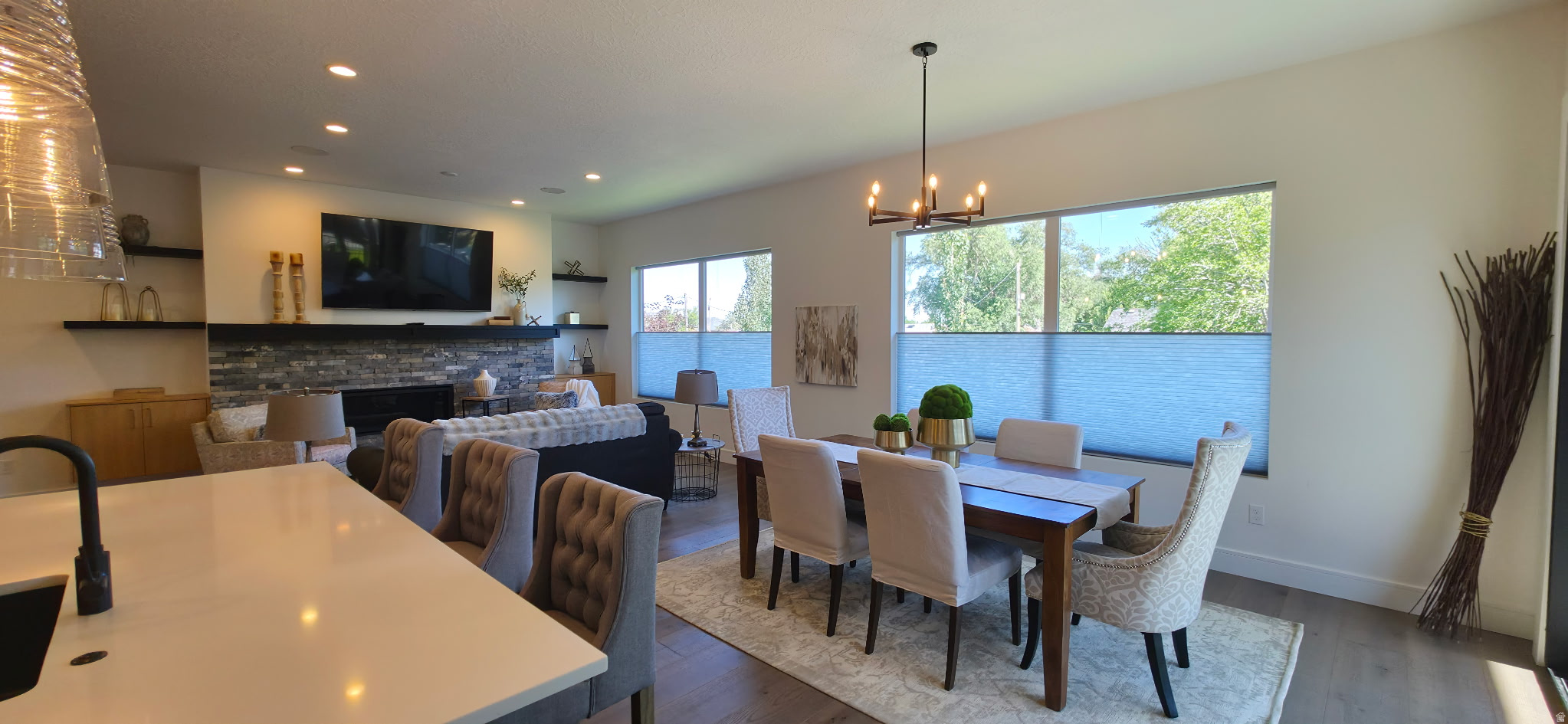 6TH STREET COTTAGES - Residential