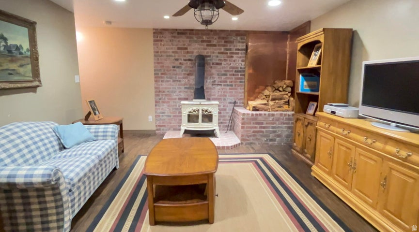 BLADENS DIAMOND HILLS ESTATES - Residential