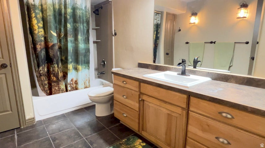 BLADENS DIAMOND HILLS ESTATES - Residential