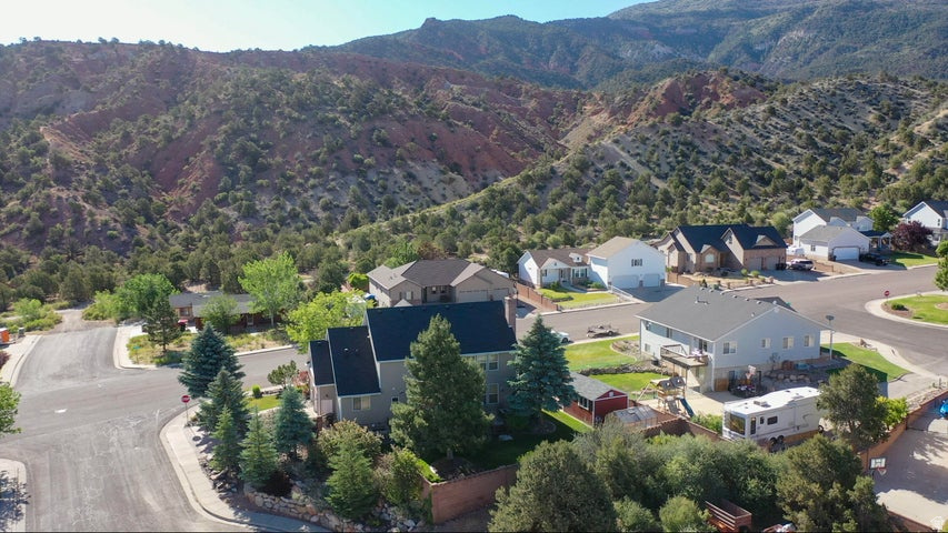 BLADENS DIAMOND HILLS ESTATES - Residential