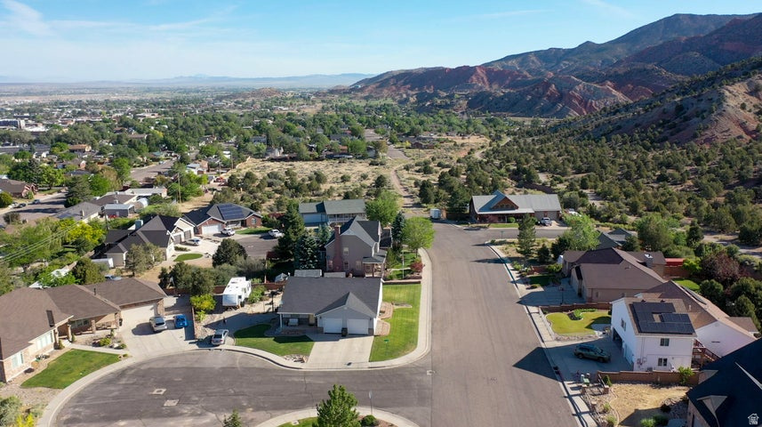BLADENS DIAMOND HILLS ESTATES - Residential