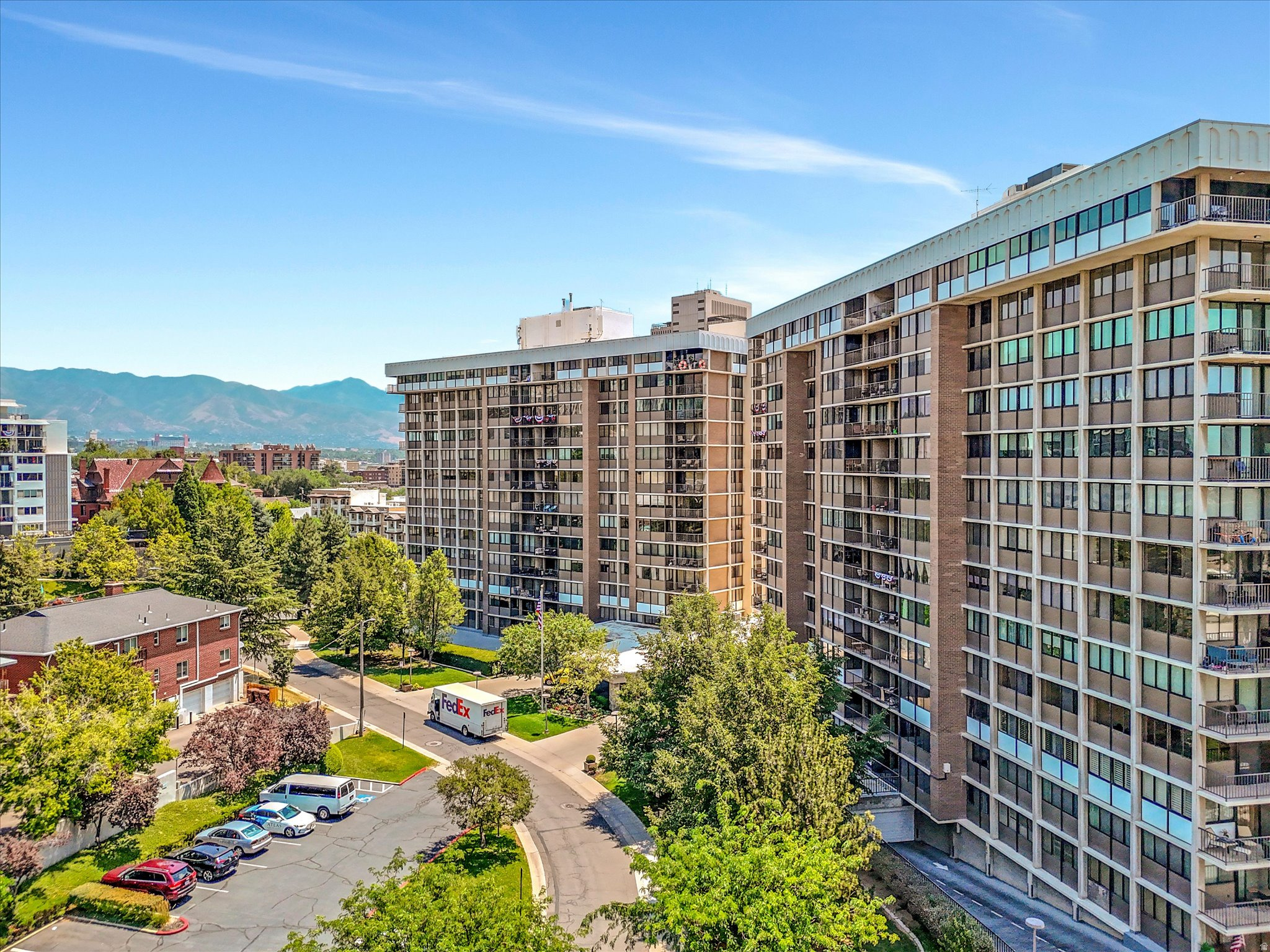 ZION SUMMIT CONDM - Residential