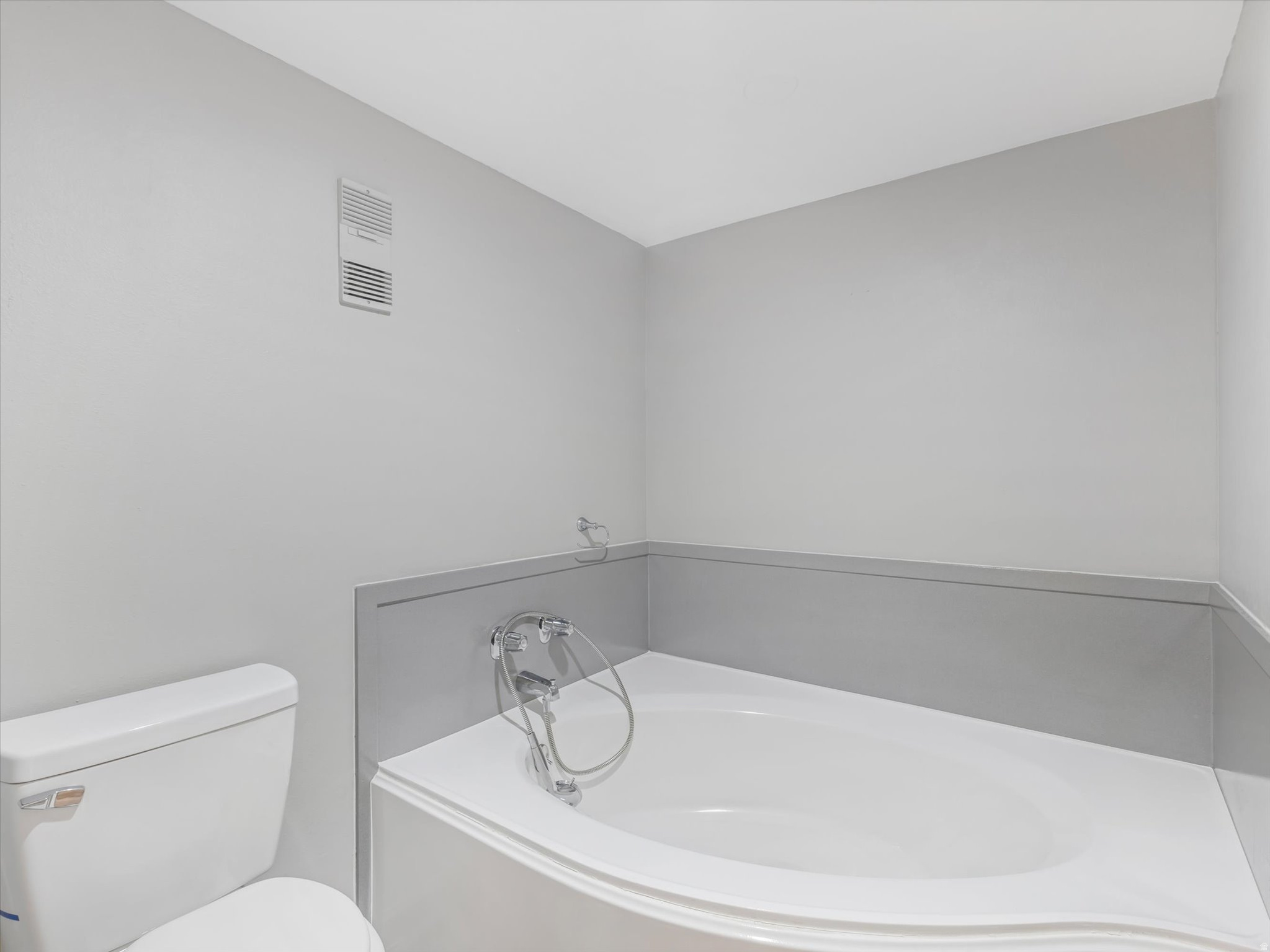 ZION SUMMIT CONDM - Residential