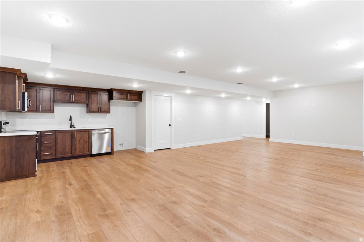 HALL ORCHARDS PHASE 1 - Residential