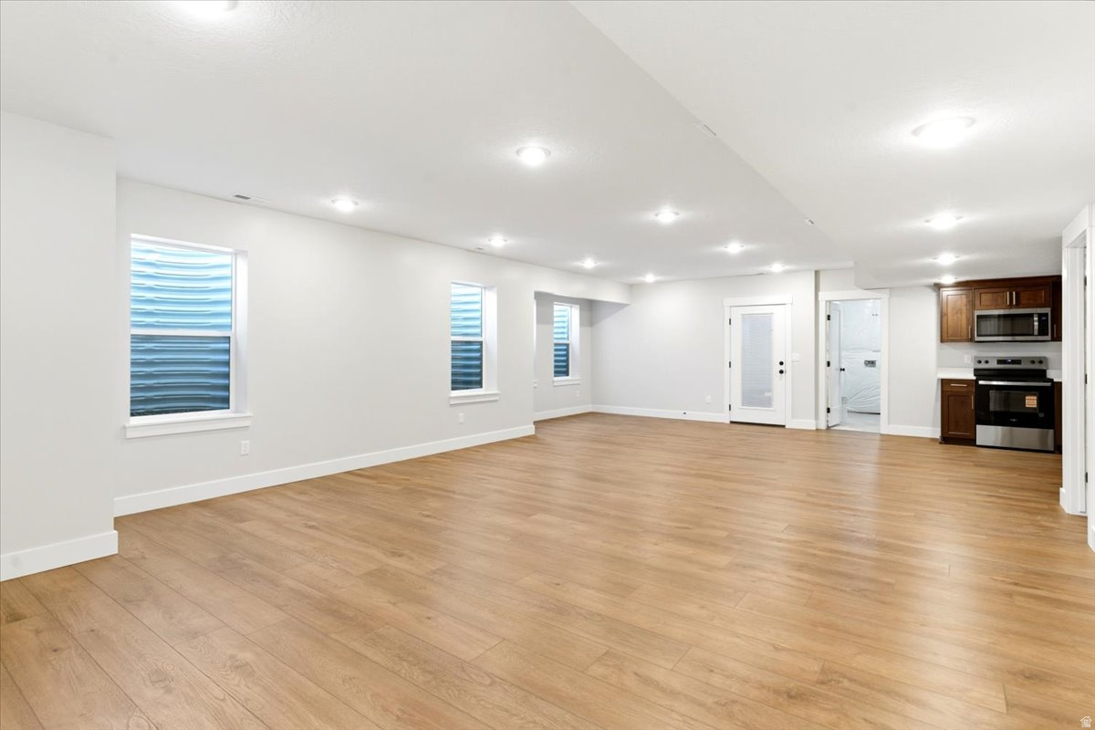 HALL ORCHARDS PHASE 1 - Residential