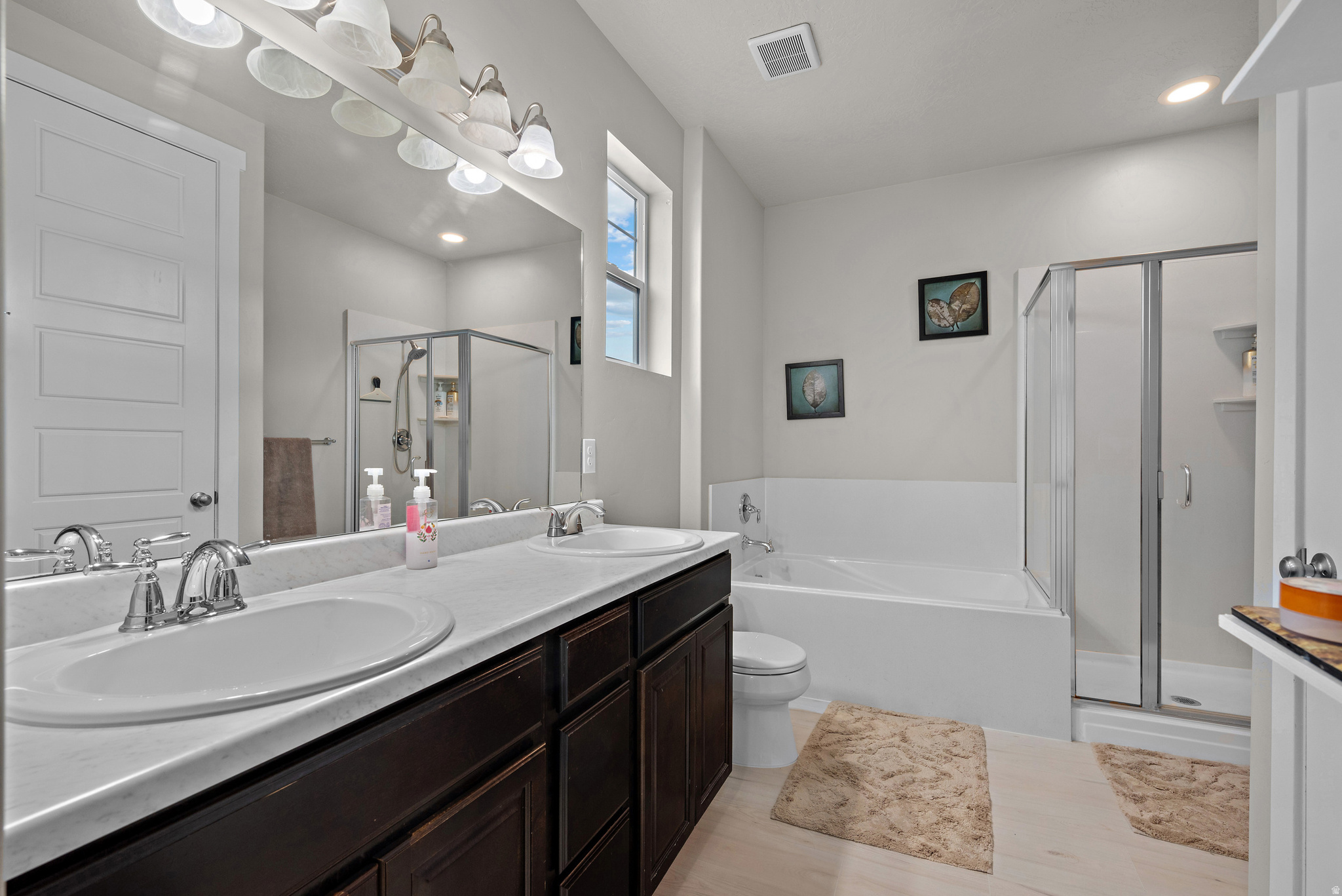 MINERS GROVE 17 - Residential