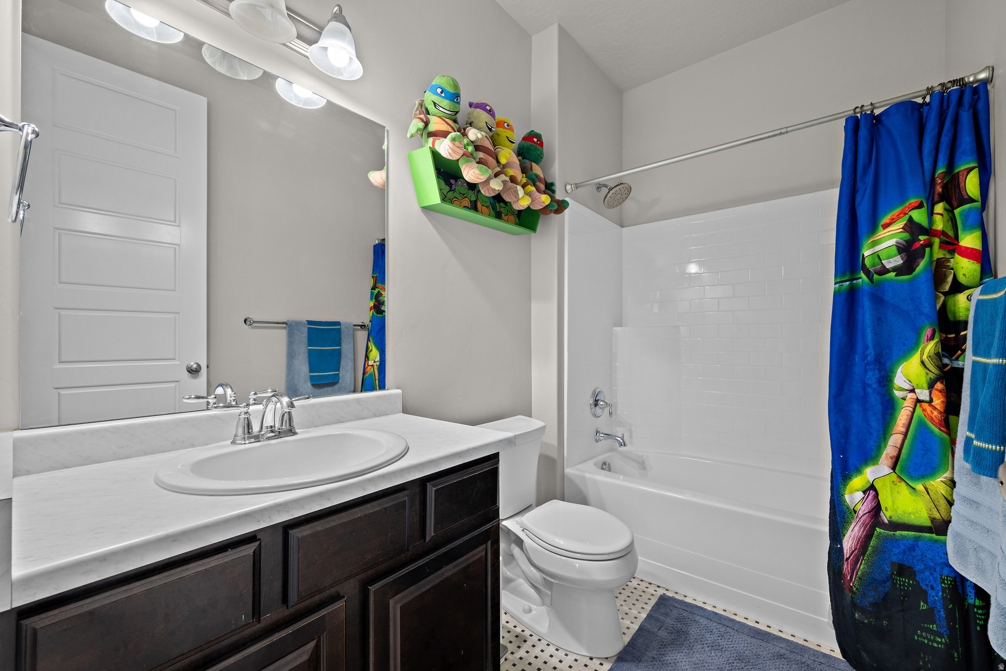MINERS GROVE 17 - Residential