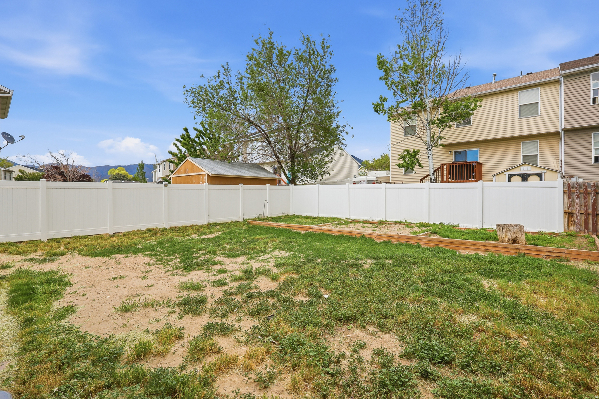 SHETLAND MEADOWS - Residential