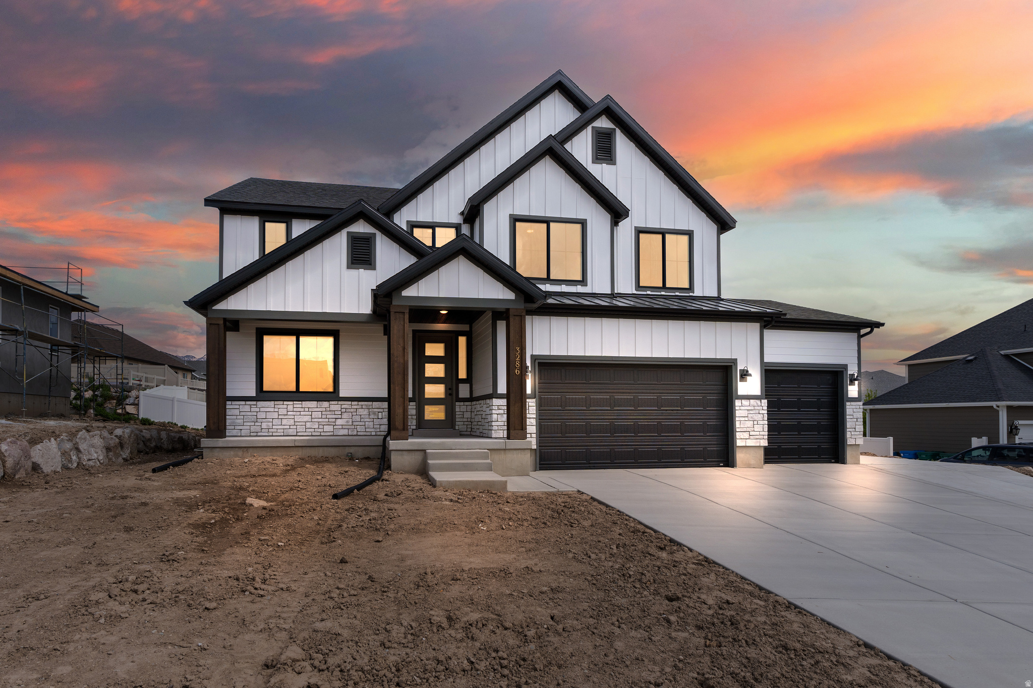 NORTH LAKE MEADOWS - Residential
