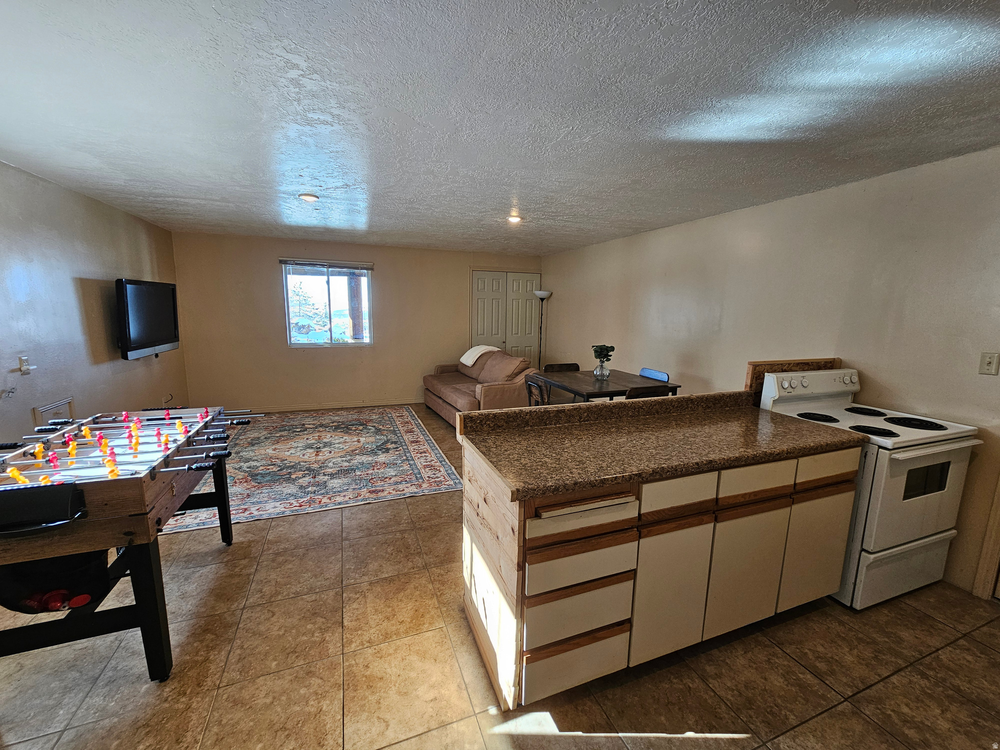 FAIRVIEW HEIGHTS - Residential