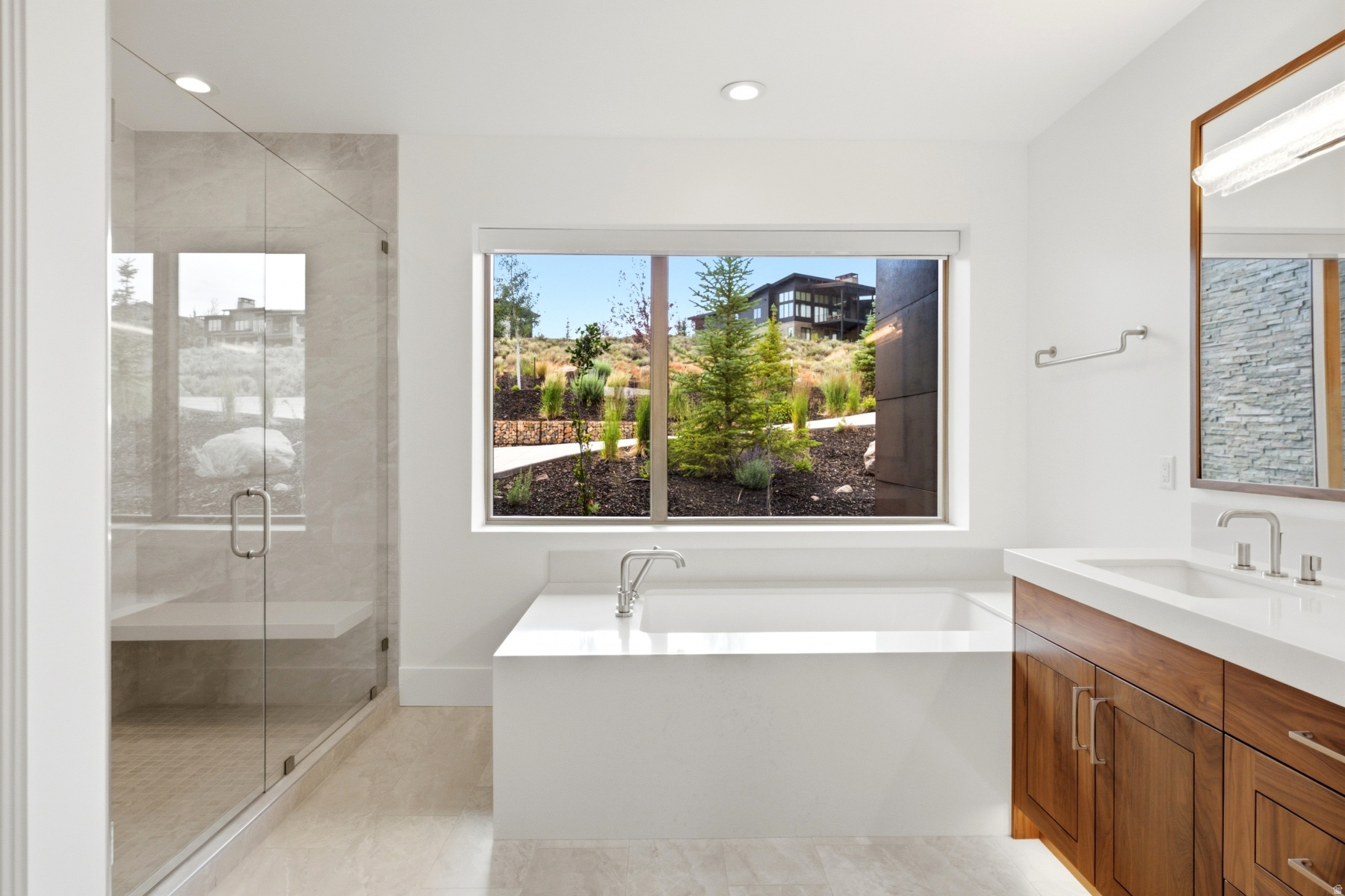 PROMONTORY NICKLAUS WEST - Residential