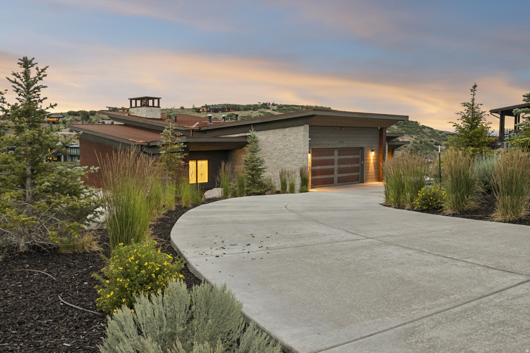 PROMONTORY NICKLAUS WEST - Residential
