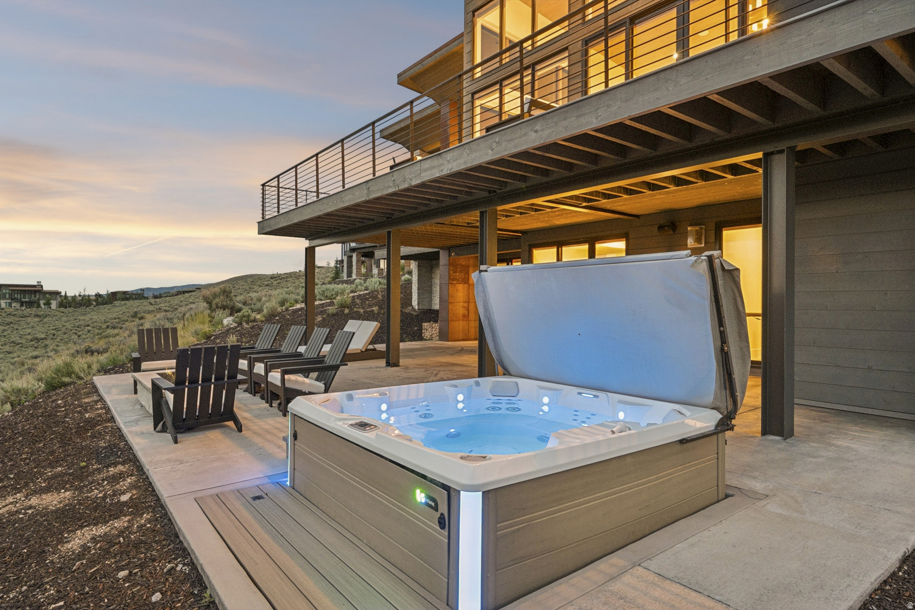 PROMONTORY NICKLAUS WEST - Residential