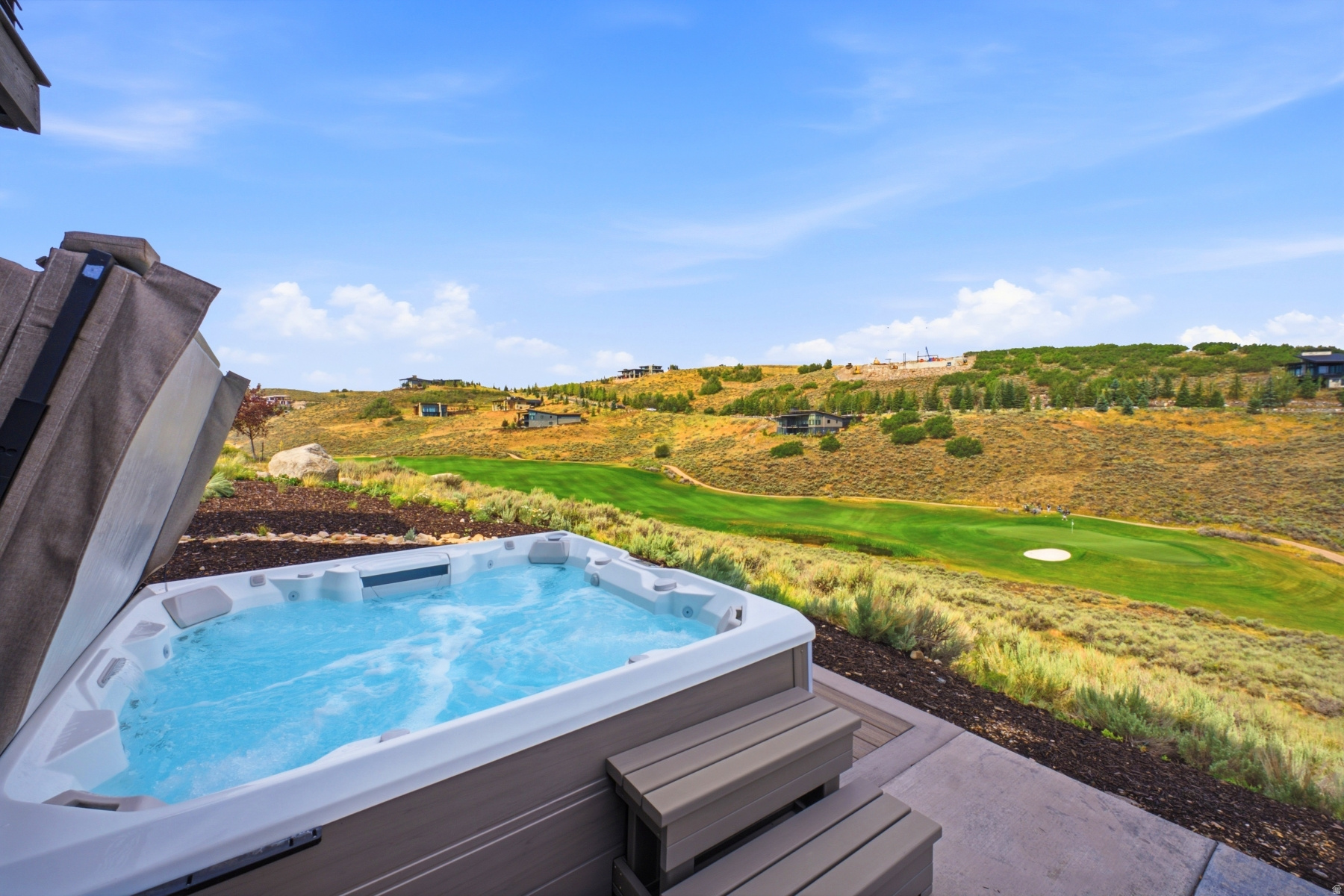 PROMONTORY NICKLAUS WEST - Residential