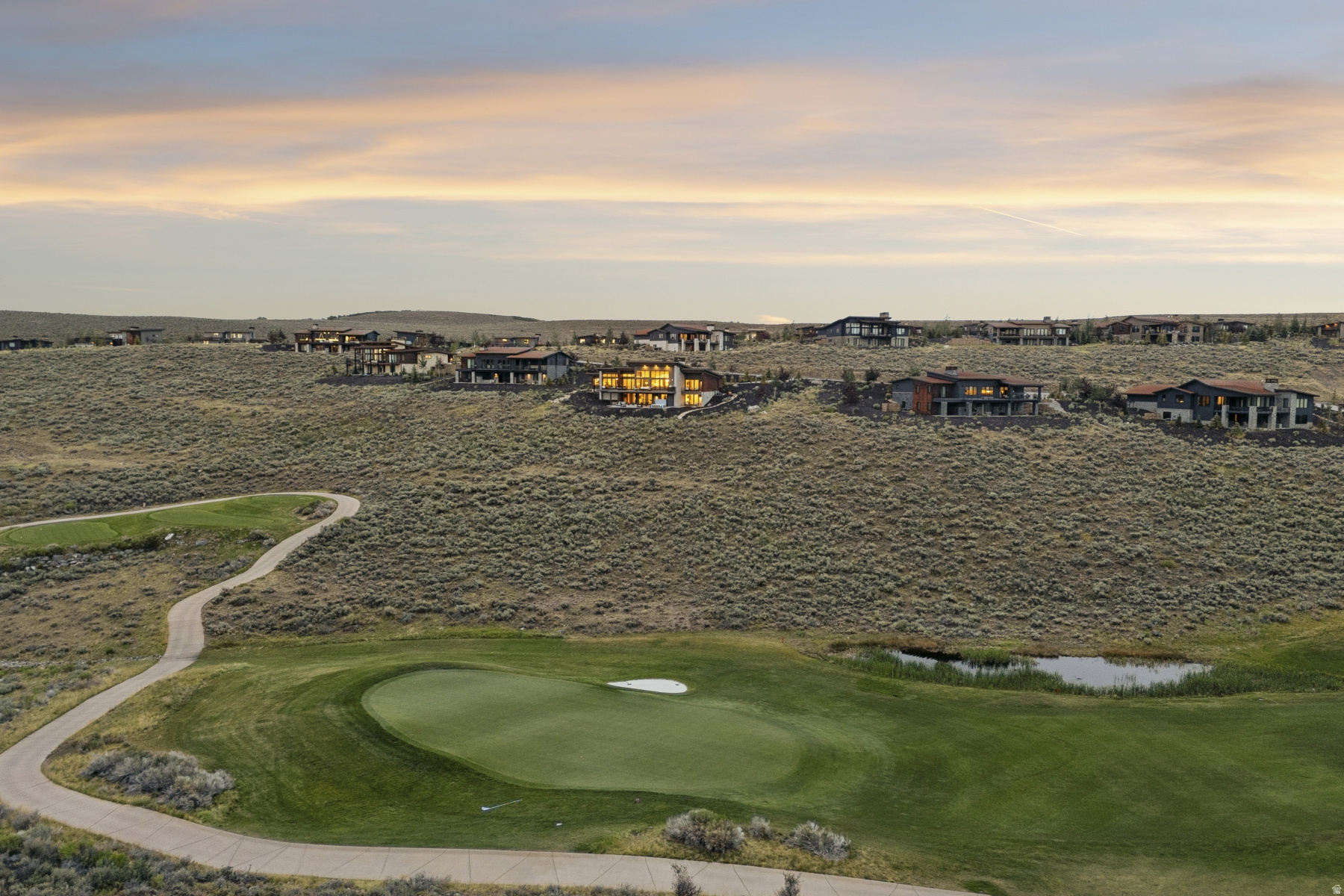 PROMONTORY NICKLAUS WEST - Residential