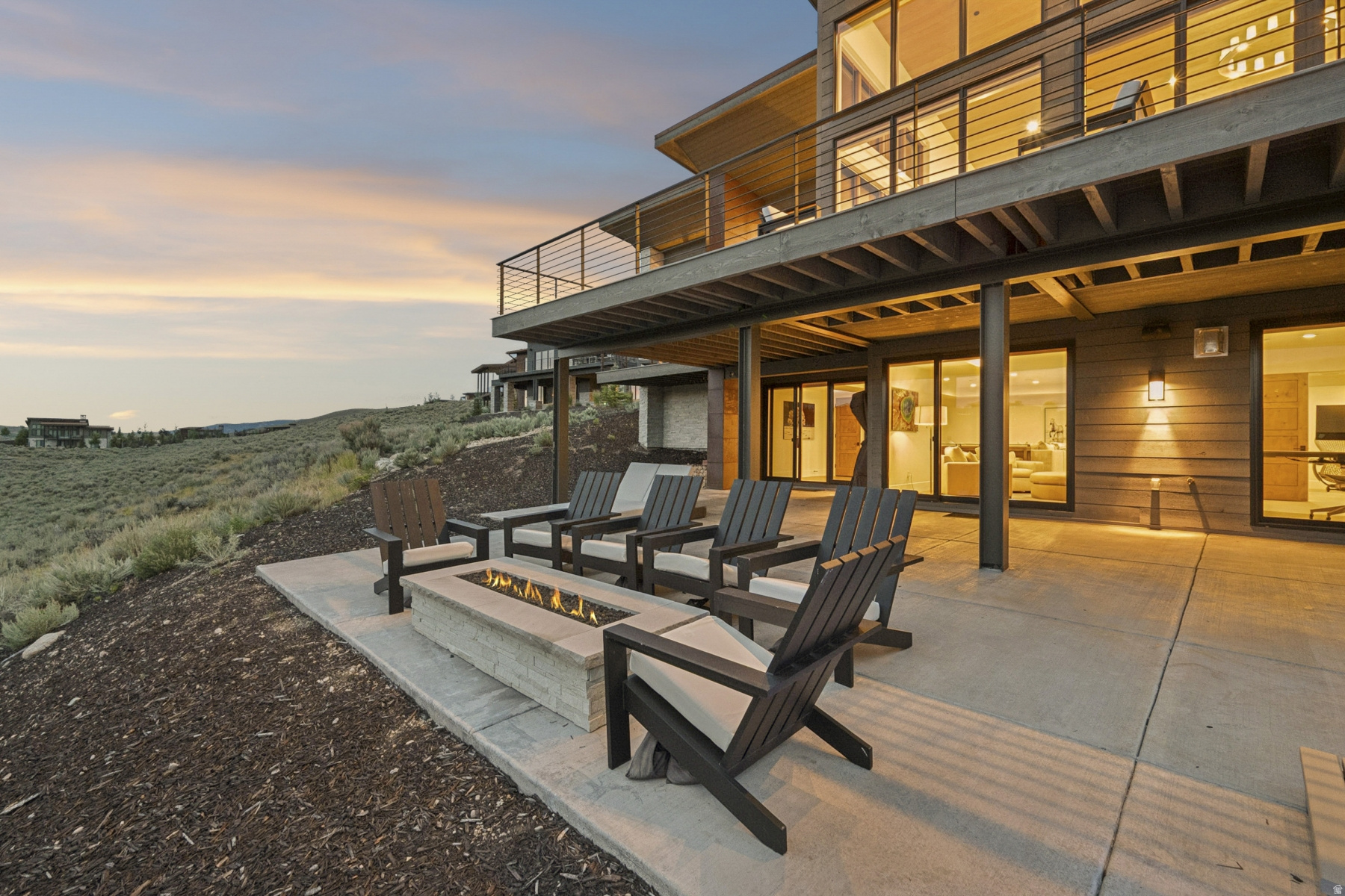 PROMONTORY NICKLAUS WEST - Residential