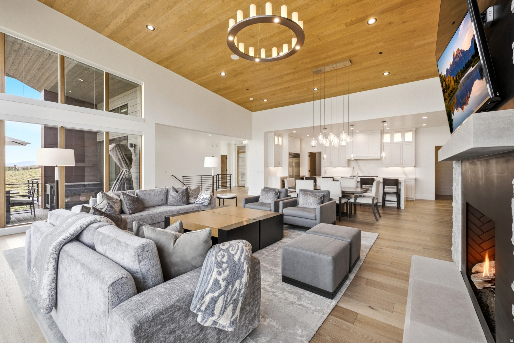 PROMONTORY NICKLAUS WEST - Residential