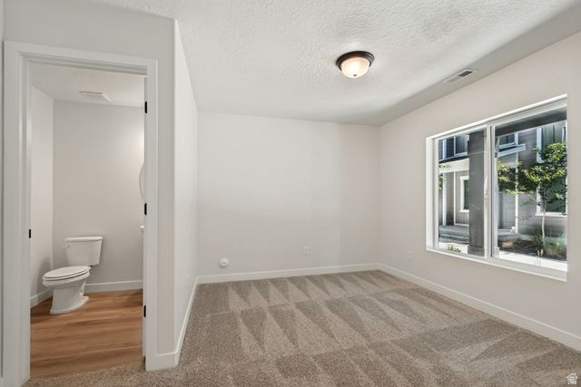 MEADOWBROOK - Residential