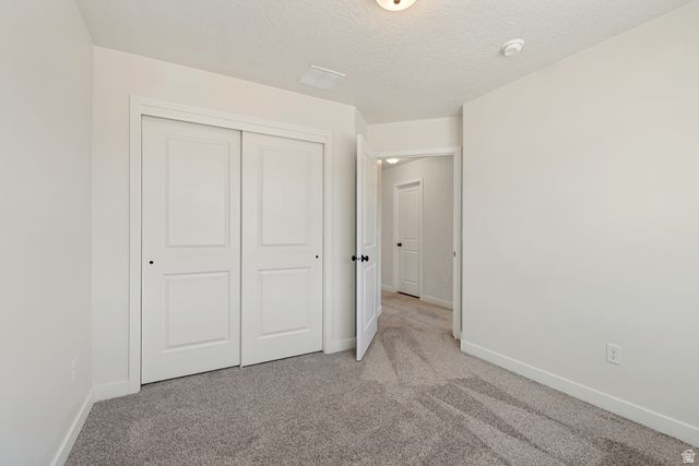 MEADOWBROOK - Residential